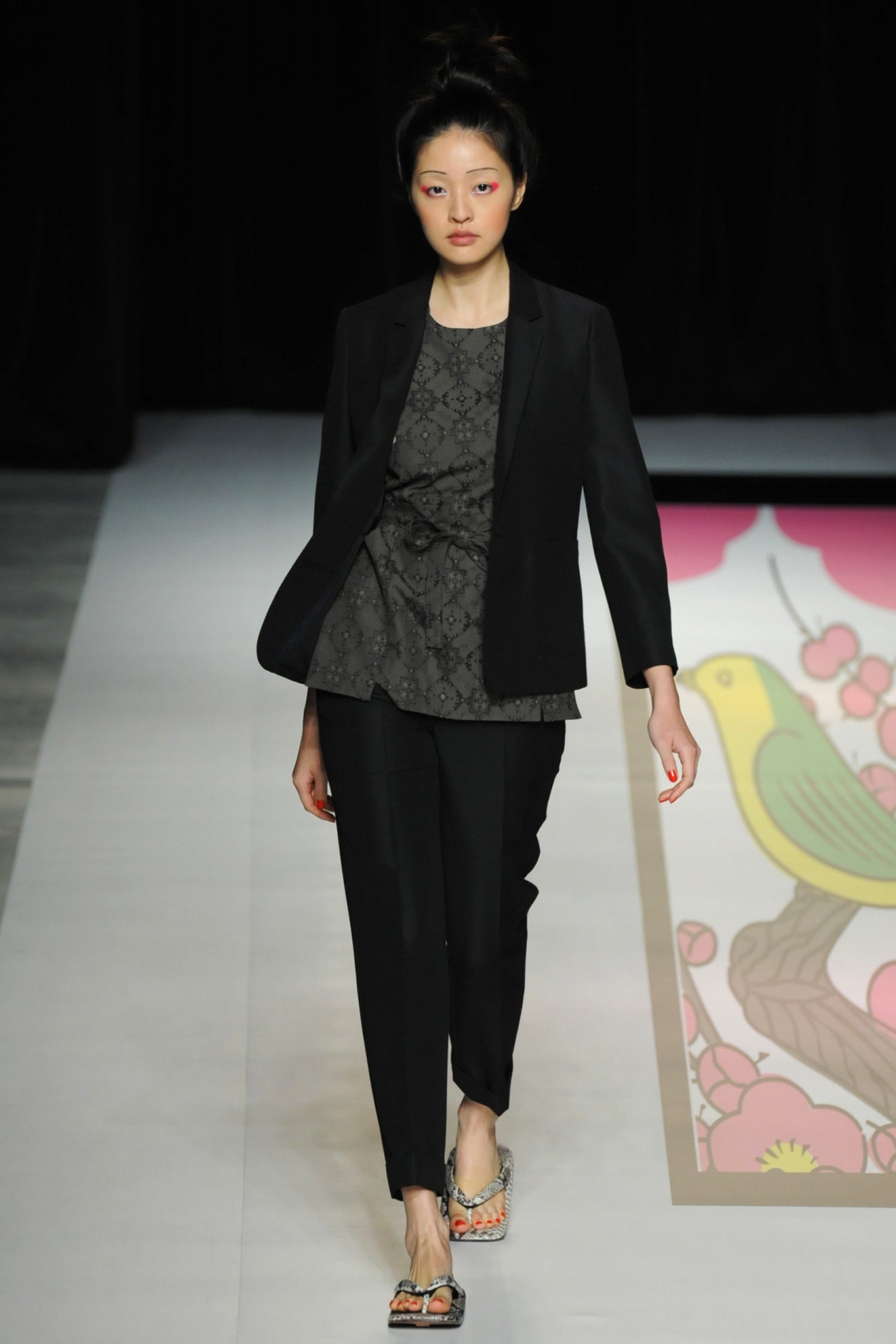 black tailored open-front blazer