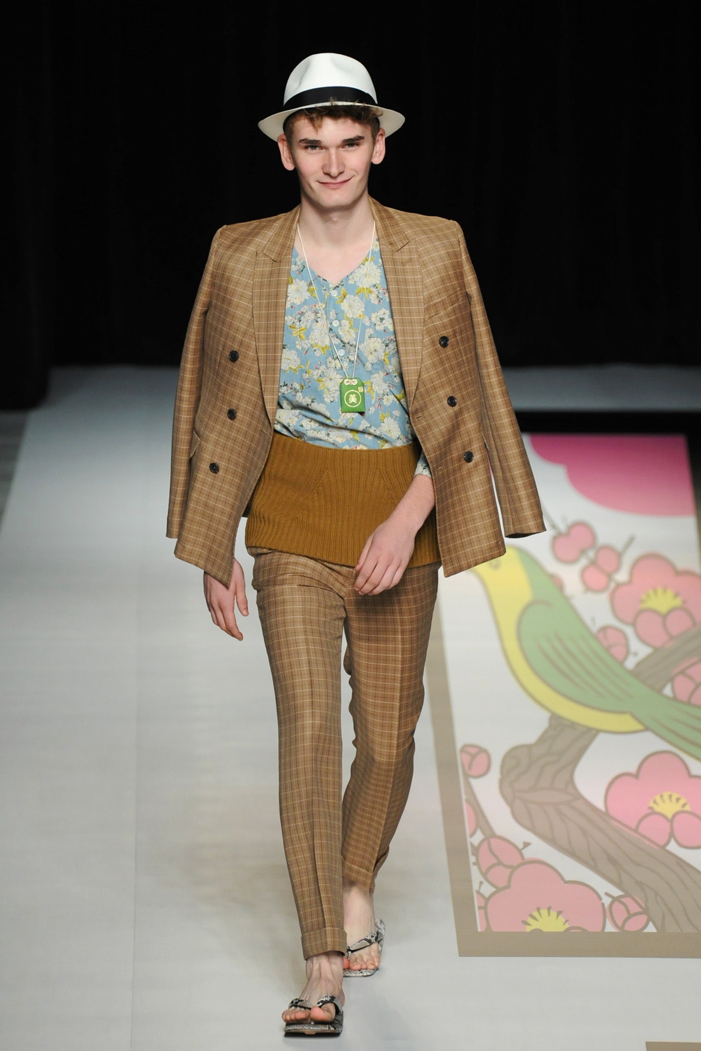 Beautiful People S/S 13 Look 90