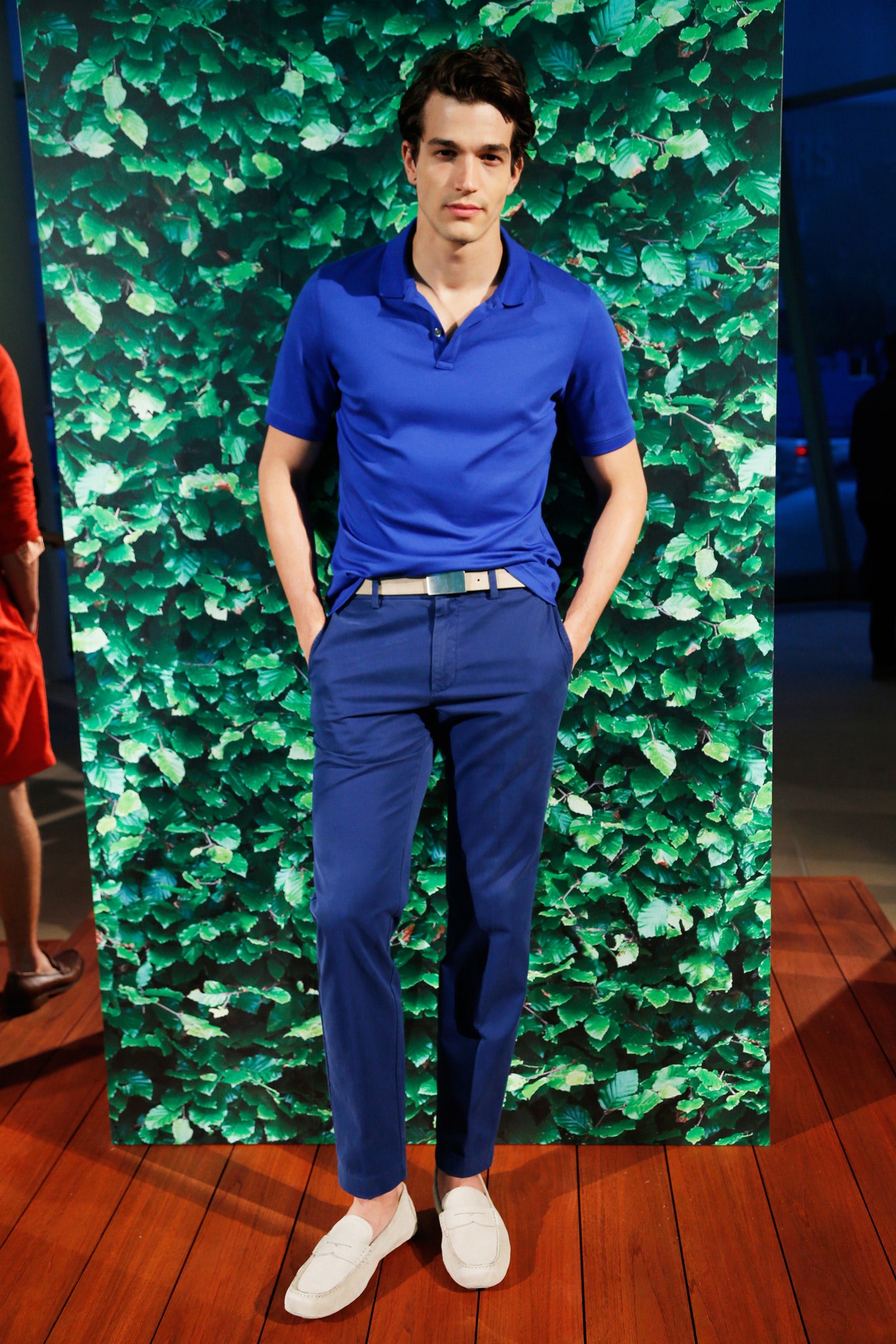blue fitted shirt and pants