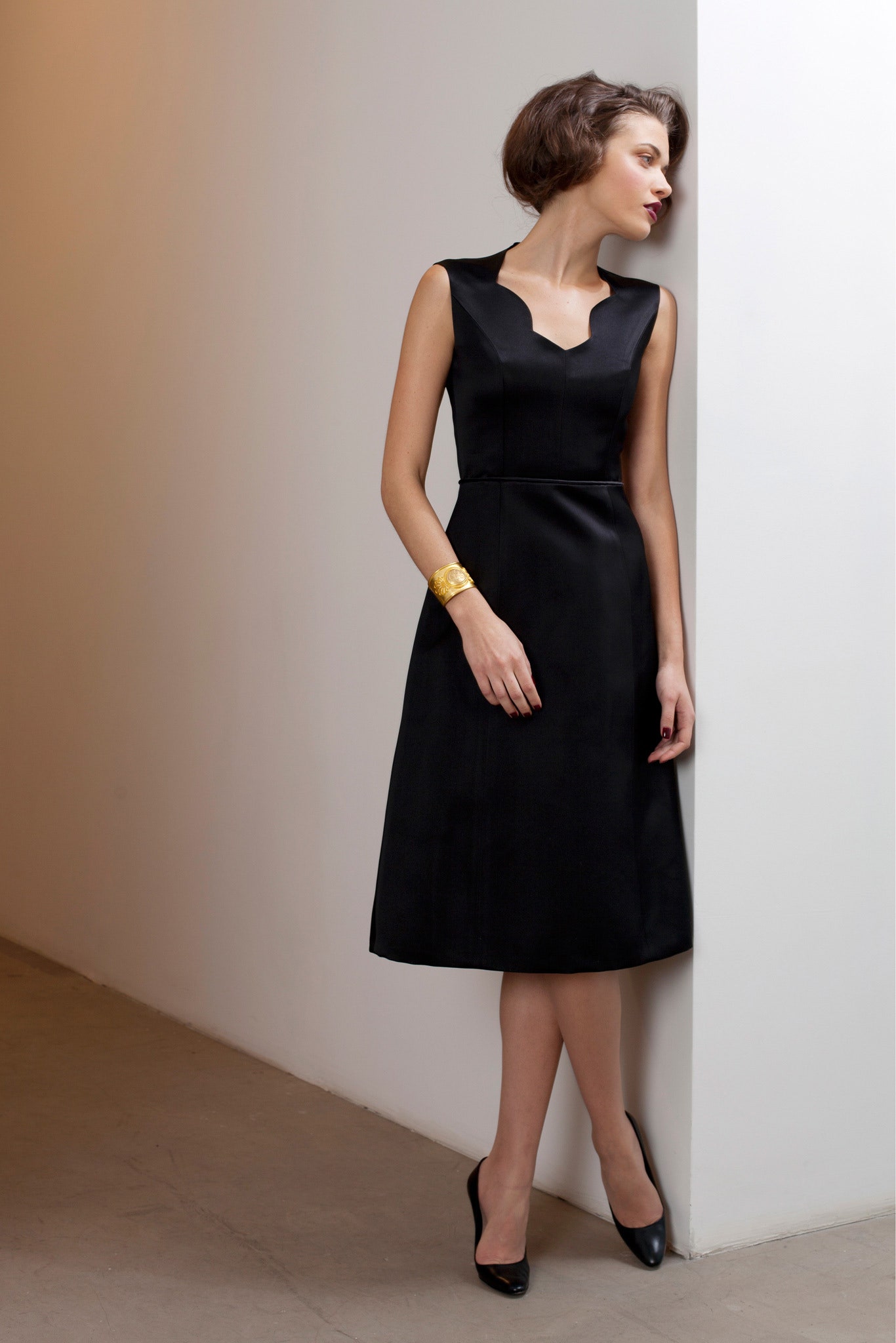 black silk sleeveless dress