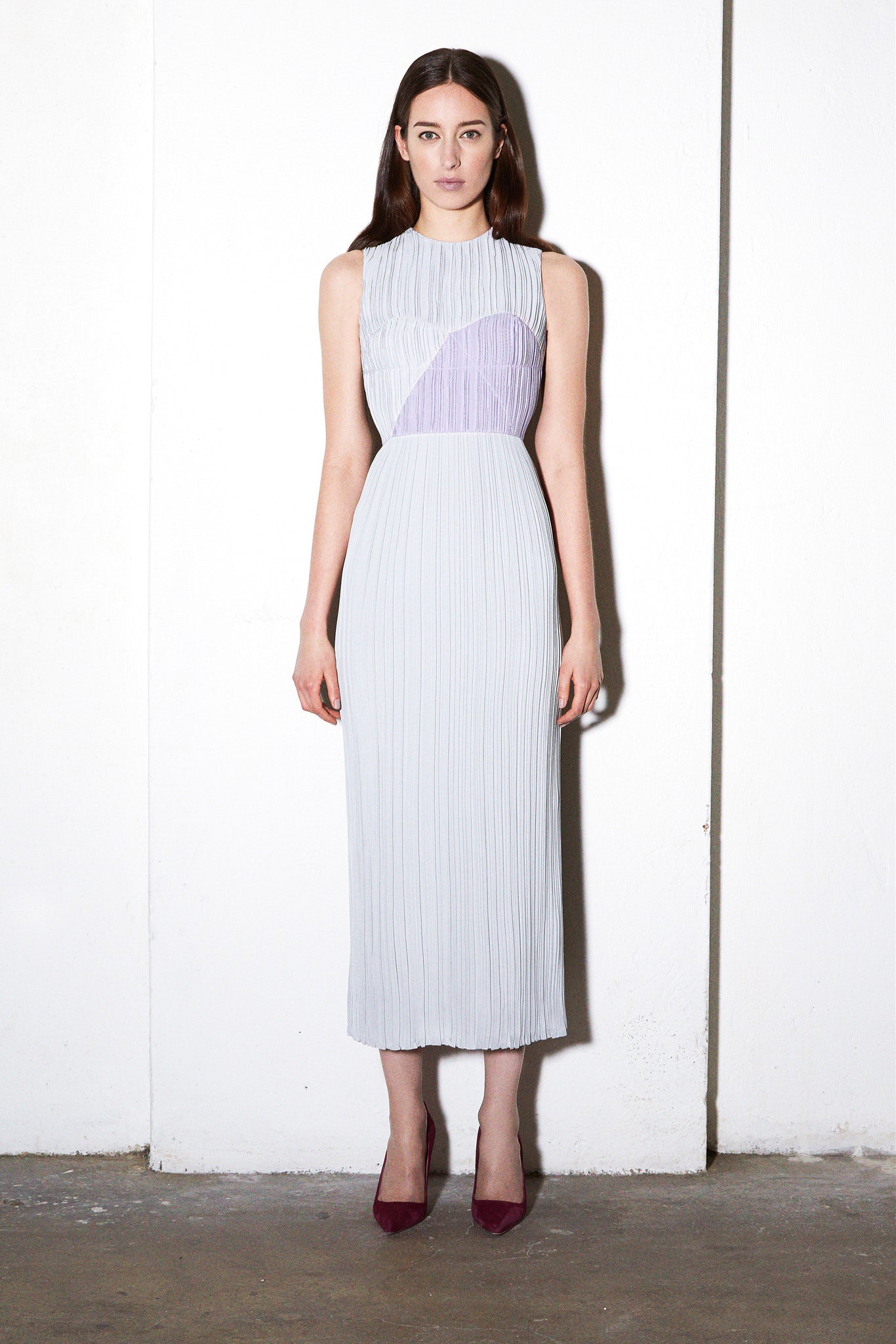 gray pleated sleeveless dress