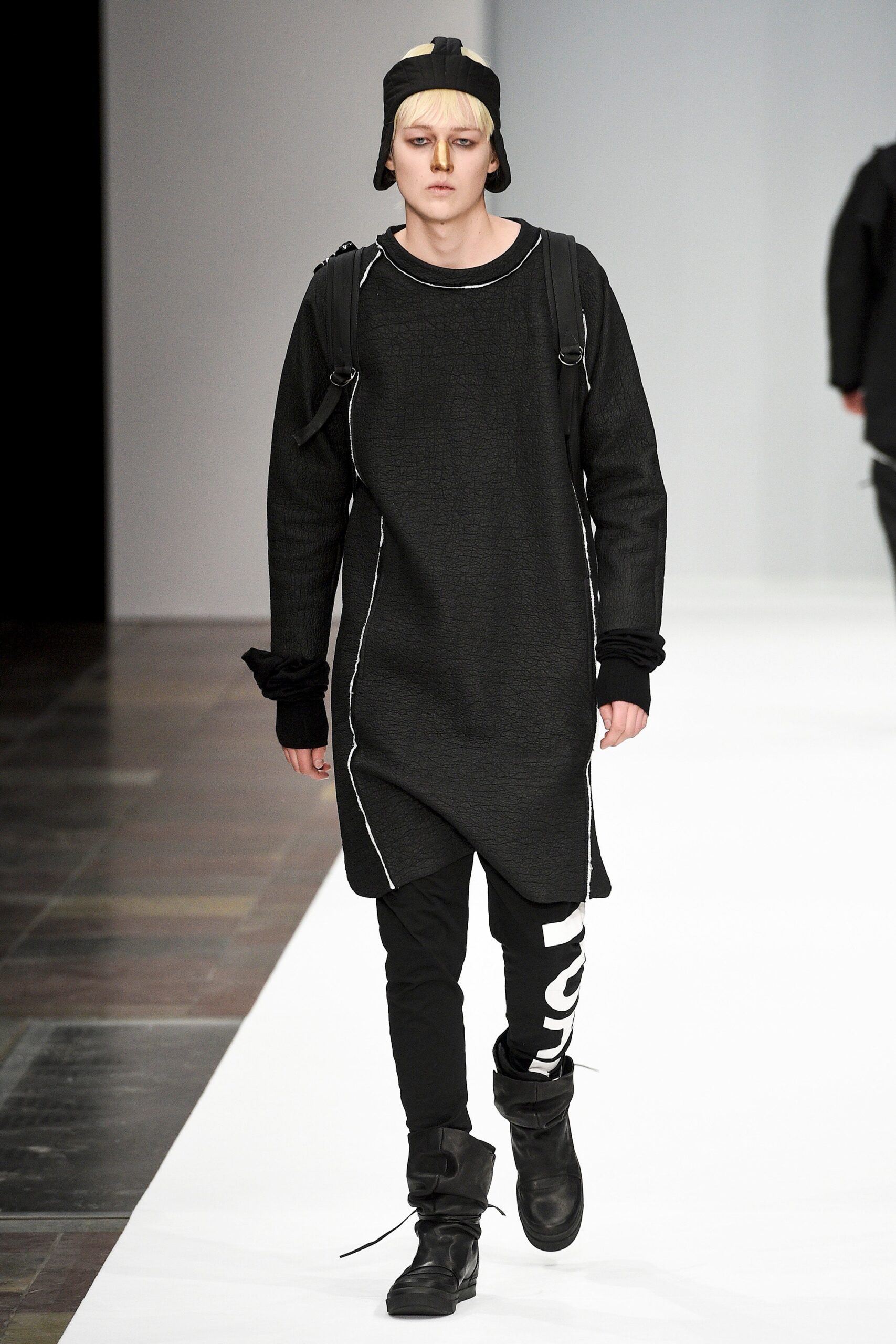 black relaxed dress with pants