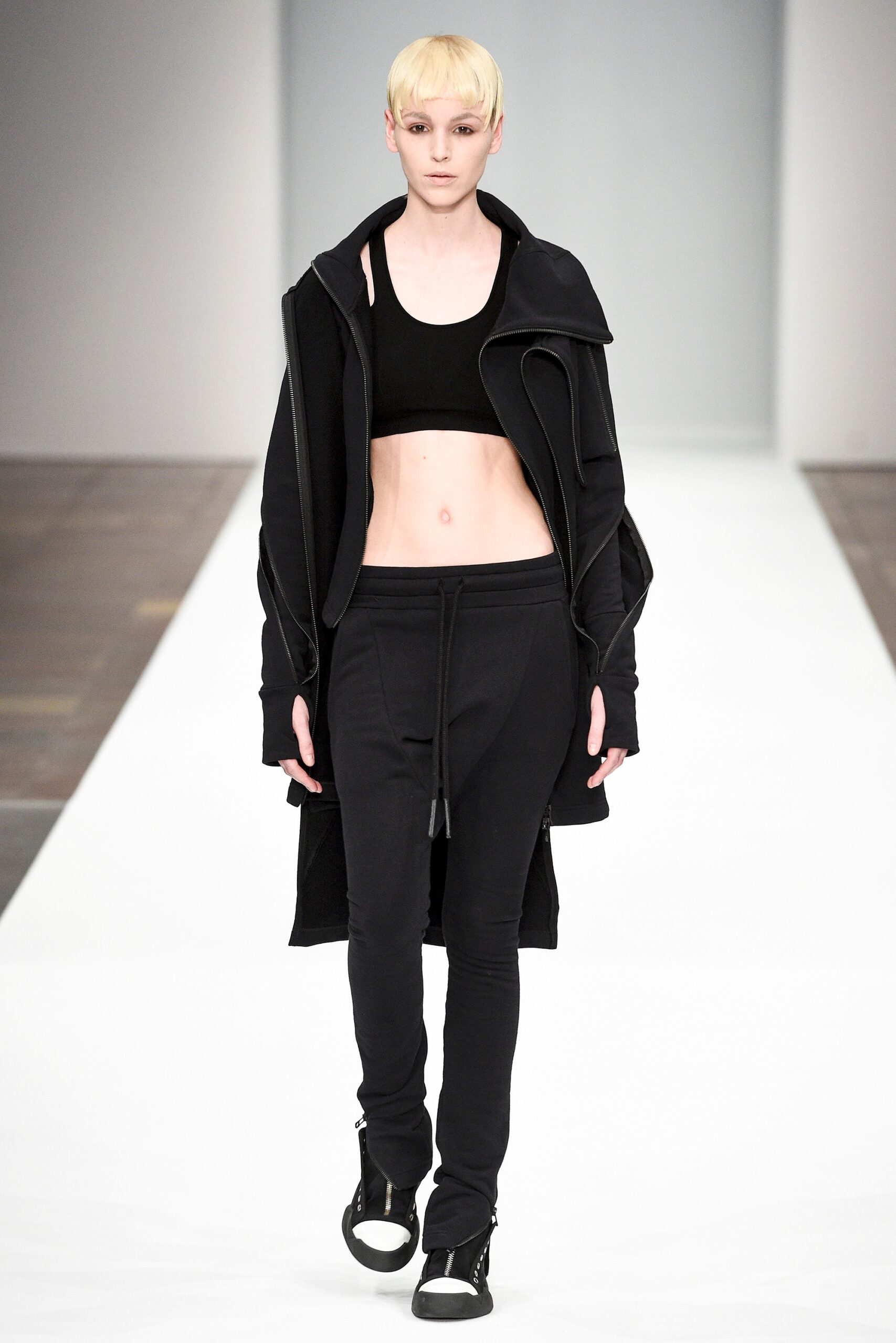 black relaxed jacket with cropped top