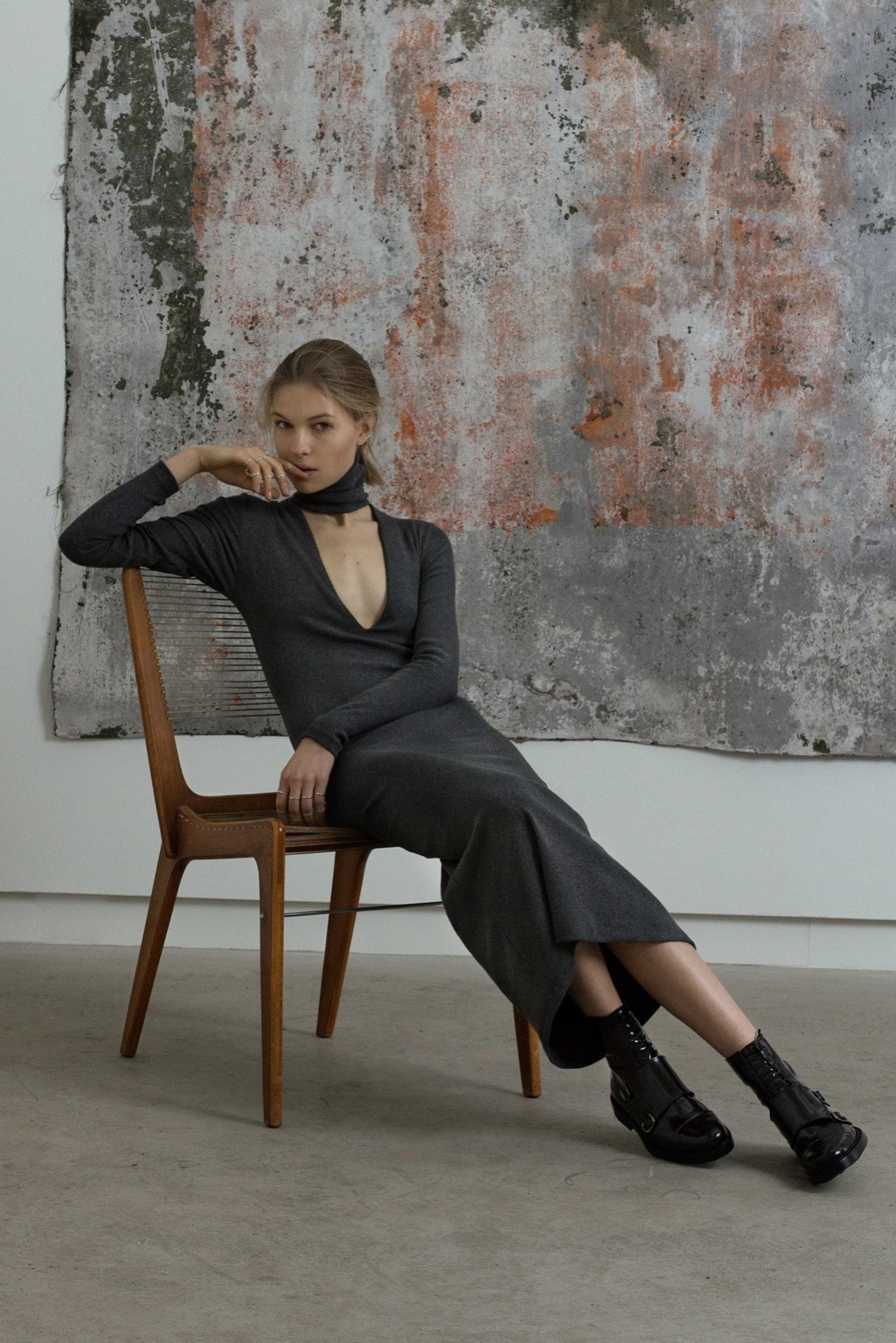 gray long-sleeve maxi dress