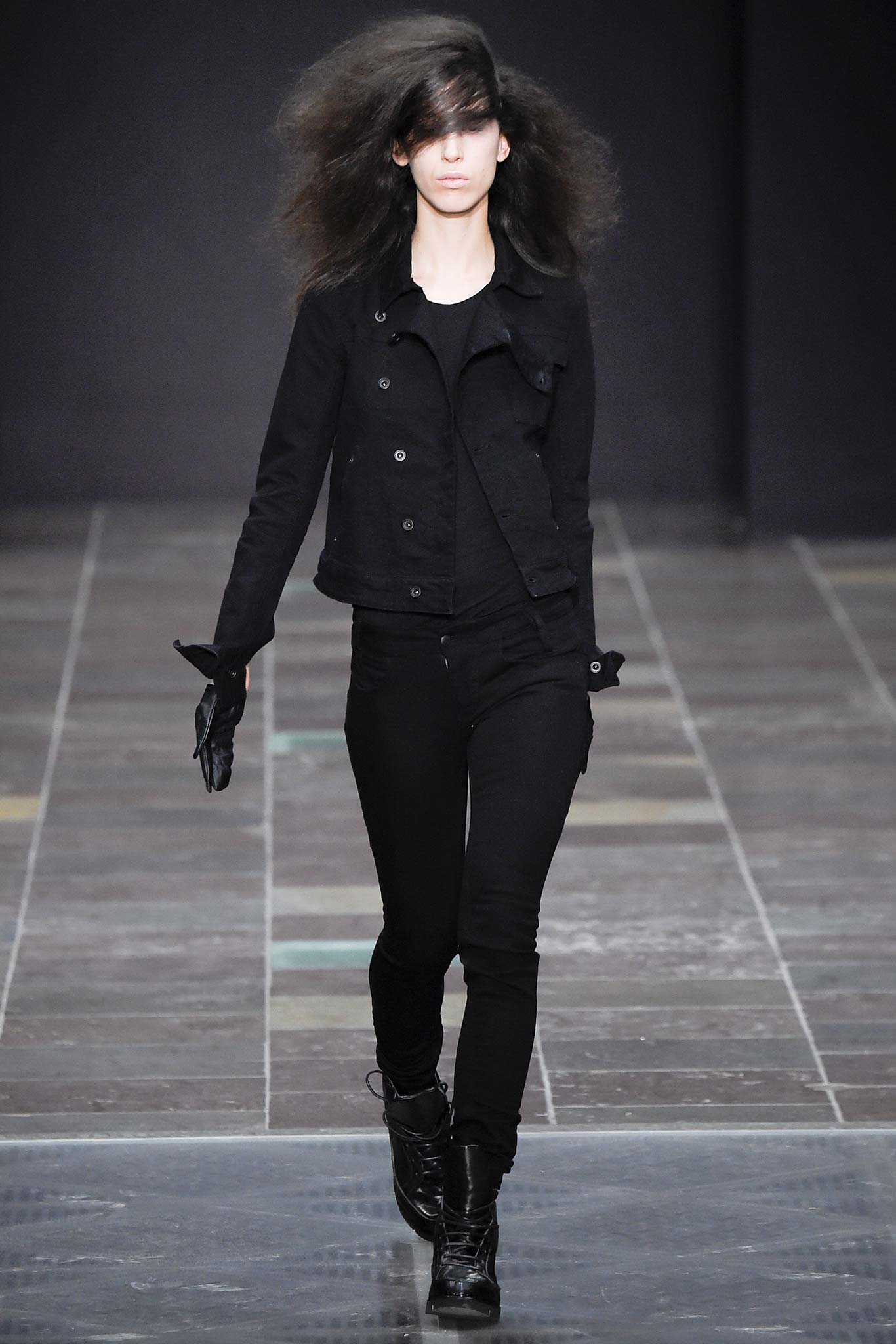 black denim long-sleeve collared fitted buttoned jacket