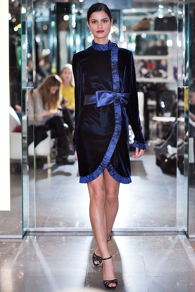 blue velvet fitted dress