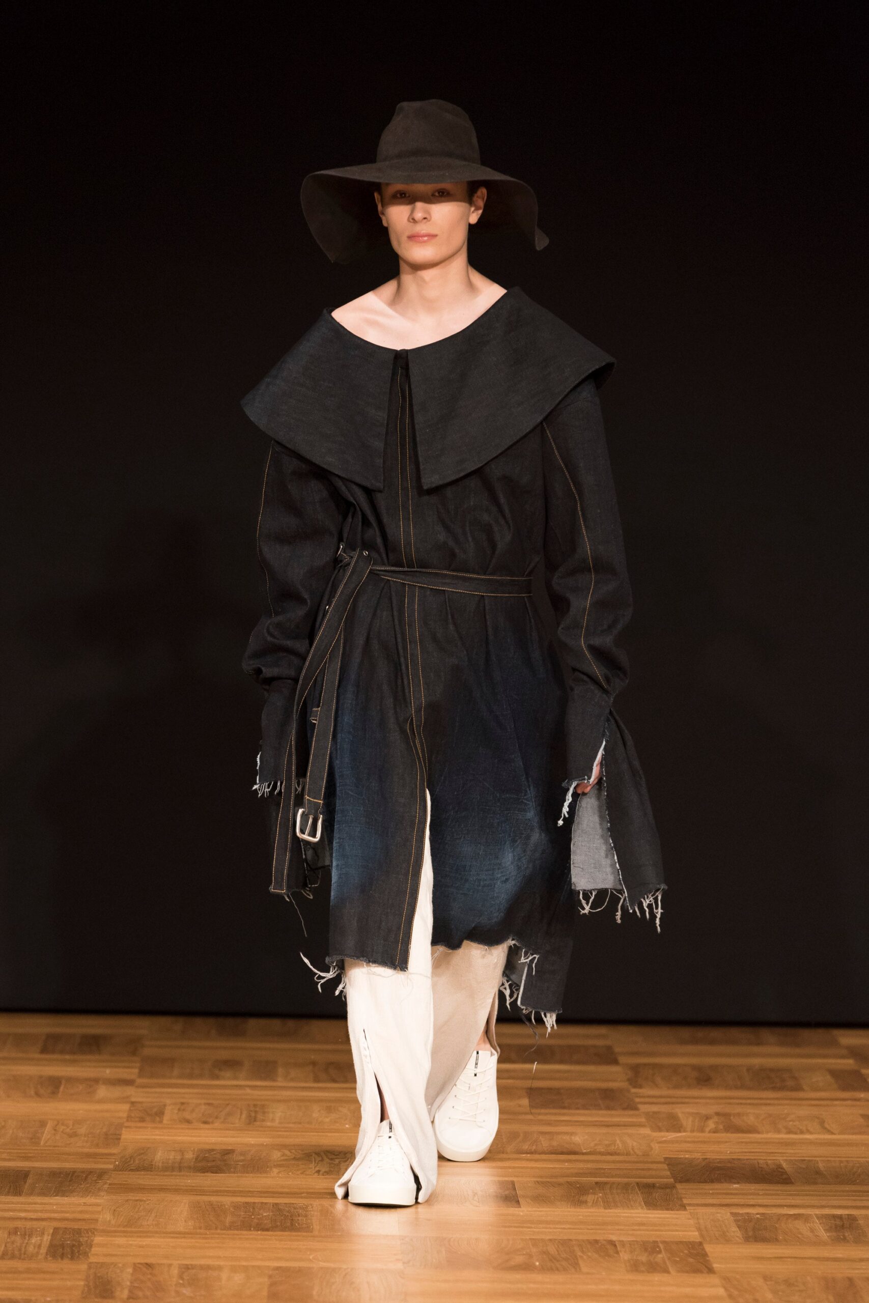 Beckmans College of Design Stockholm F/W 18 Look 123