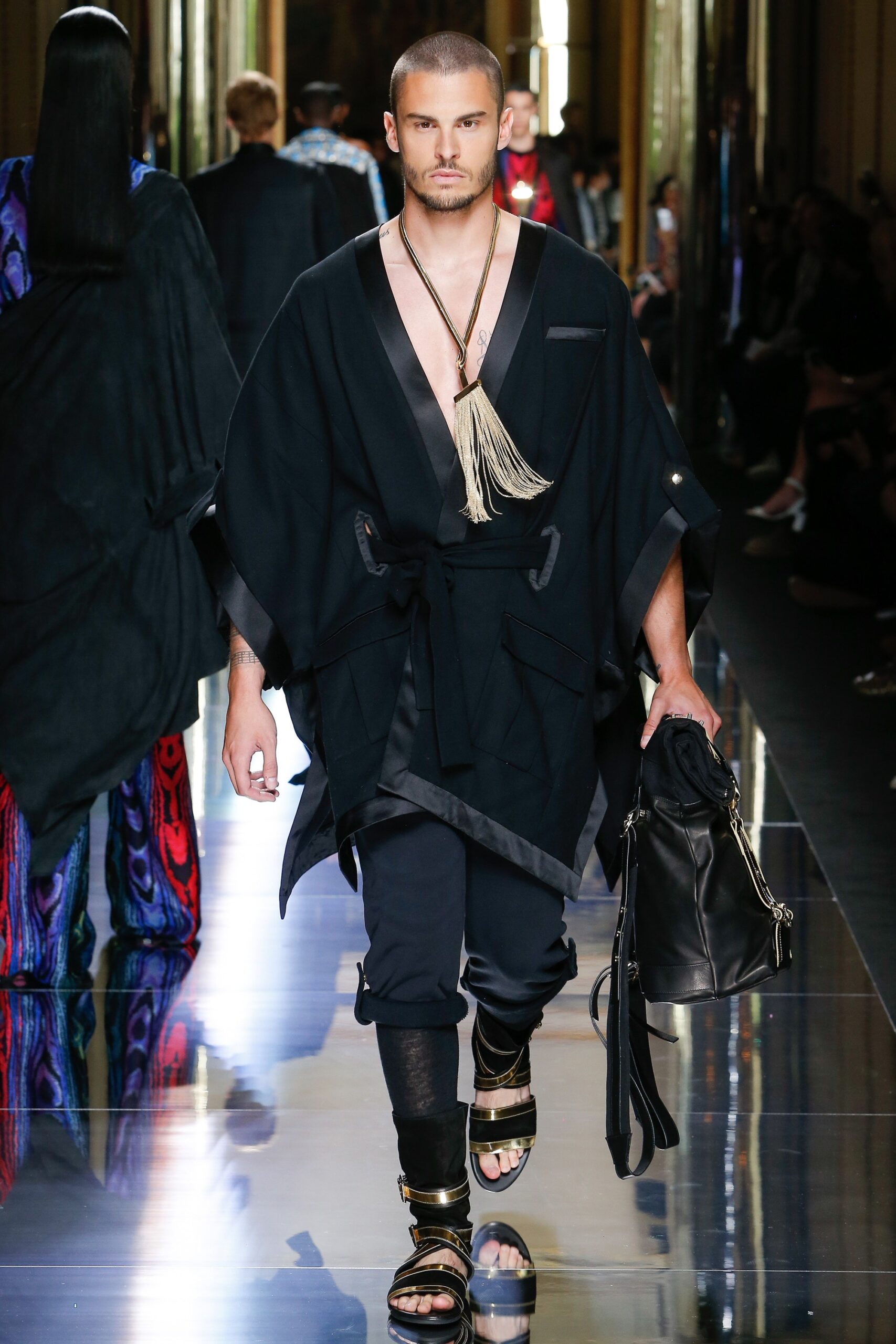 black cotton sleeveless v-neck relaxed draped poncho