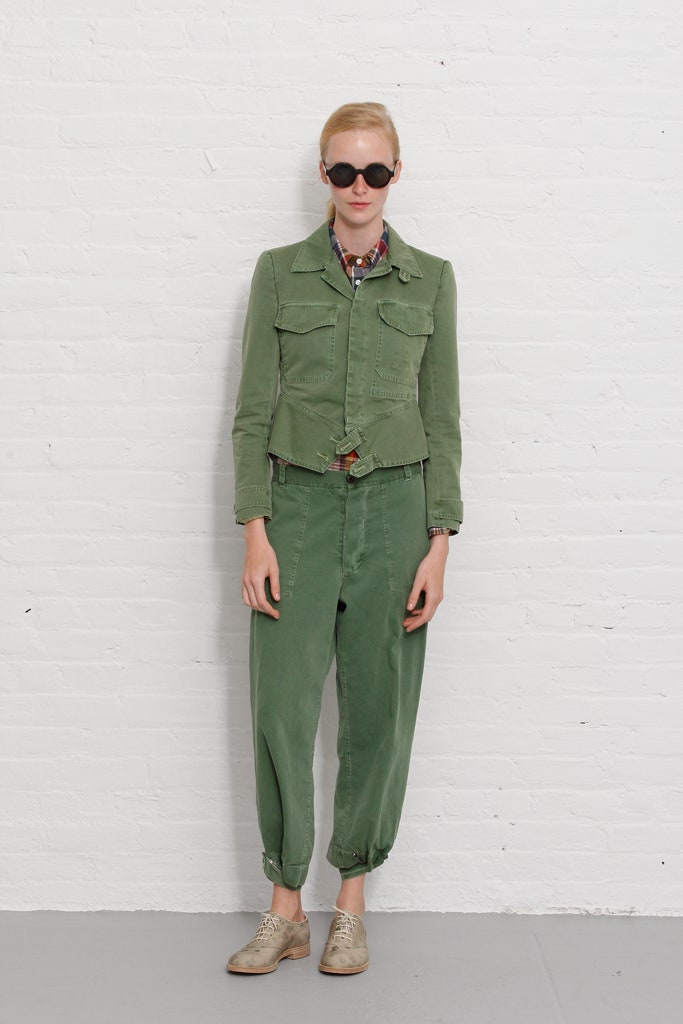 green cotton fitted jacket and relaxed pants