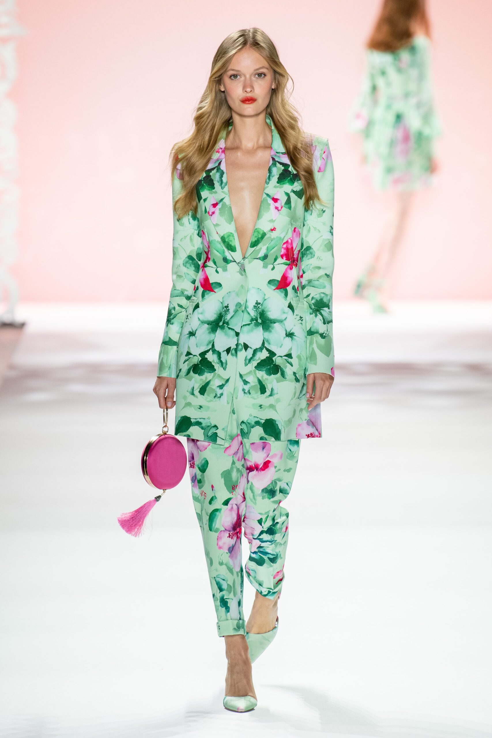 floral green suit with pink bag