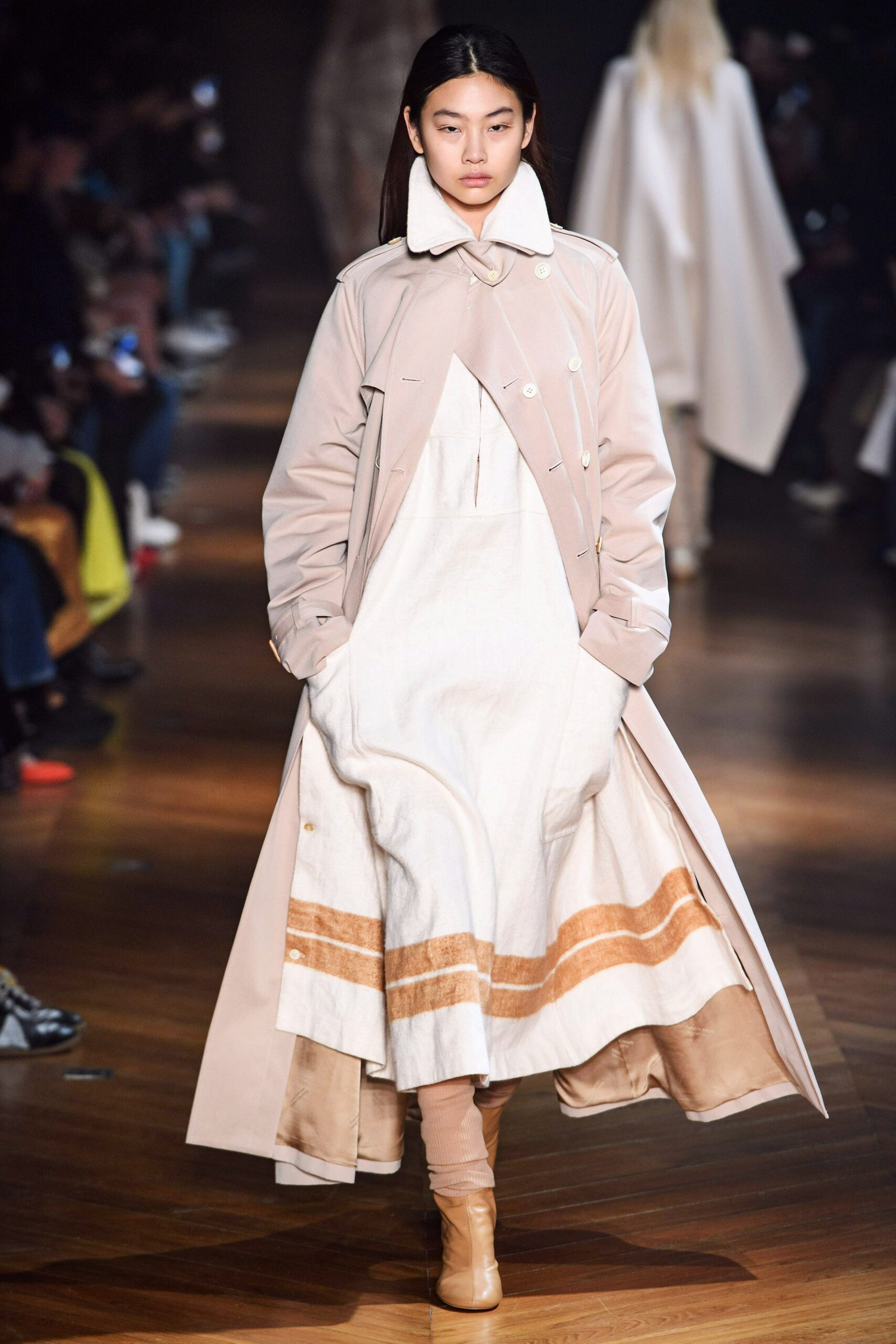 Beautiful People F/W 19 Look 207