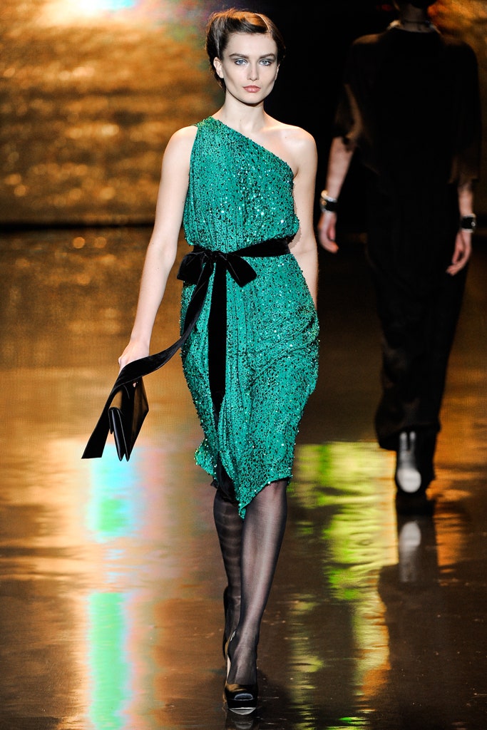 fitted green sequin dress