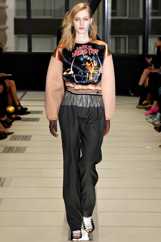 relaxed black and beige top with pants