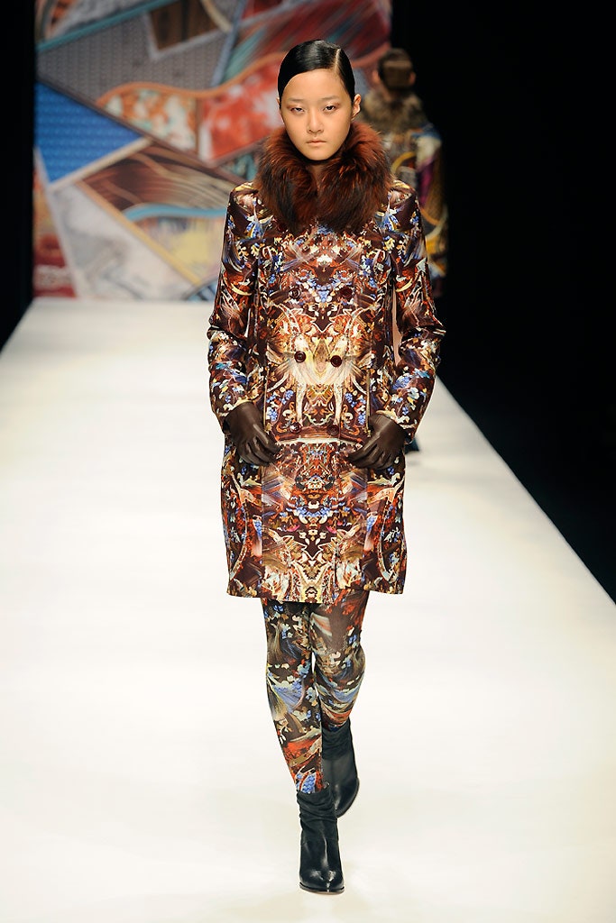 multi silk long-sleeve collared fitted printed short dress