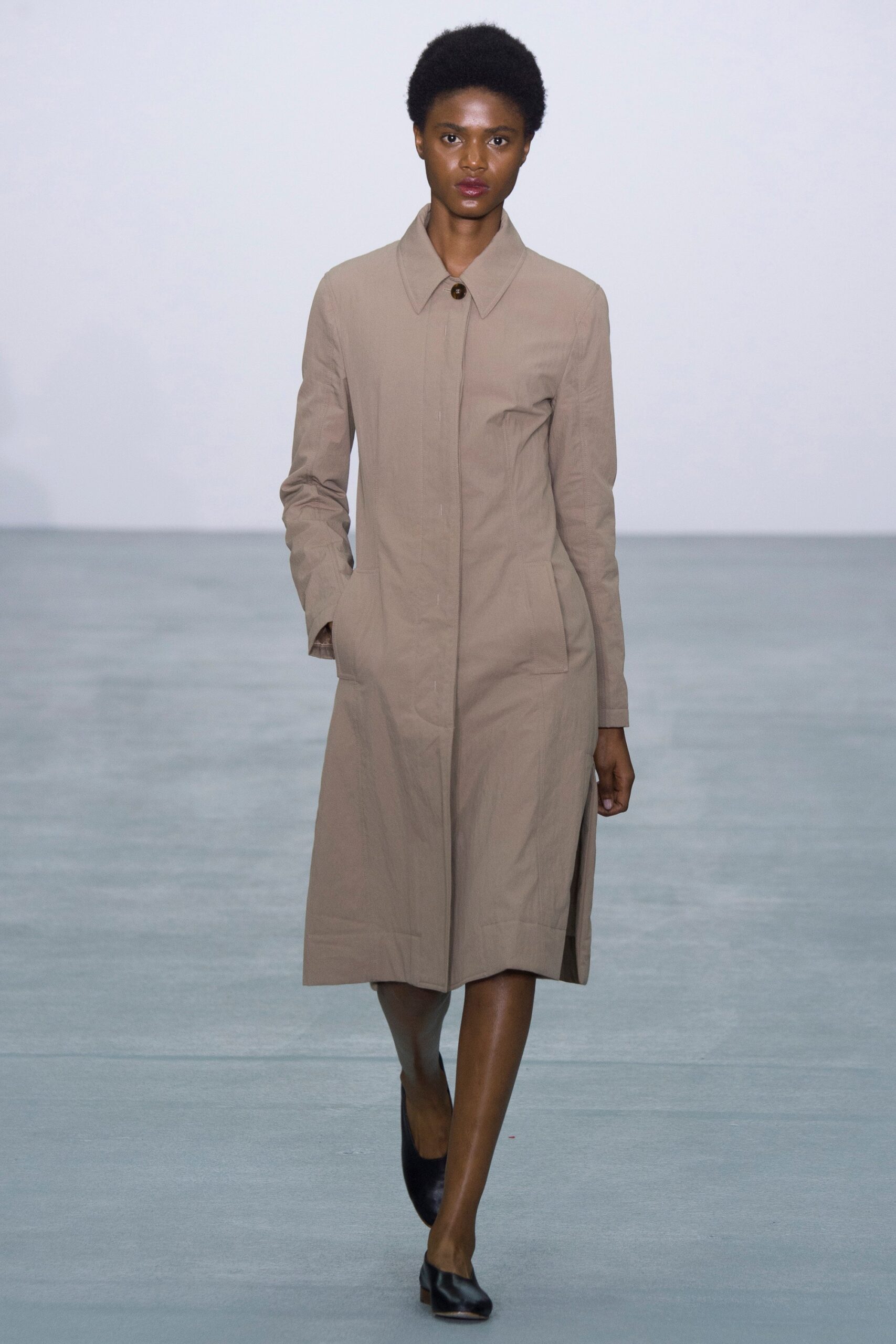beige cotton collared midi dress