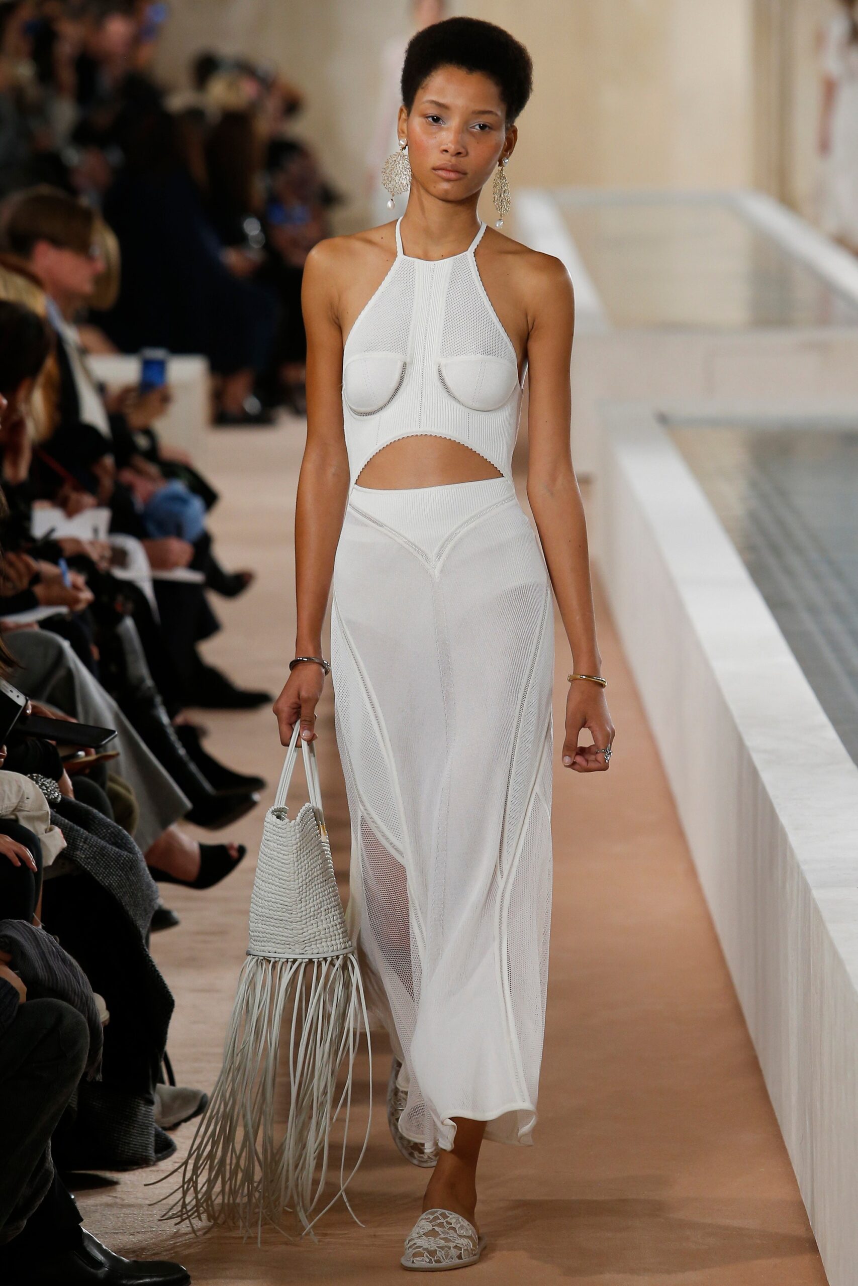 white fitted sleeveless dress