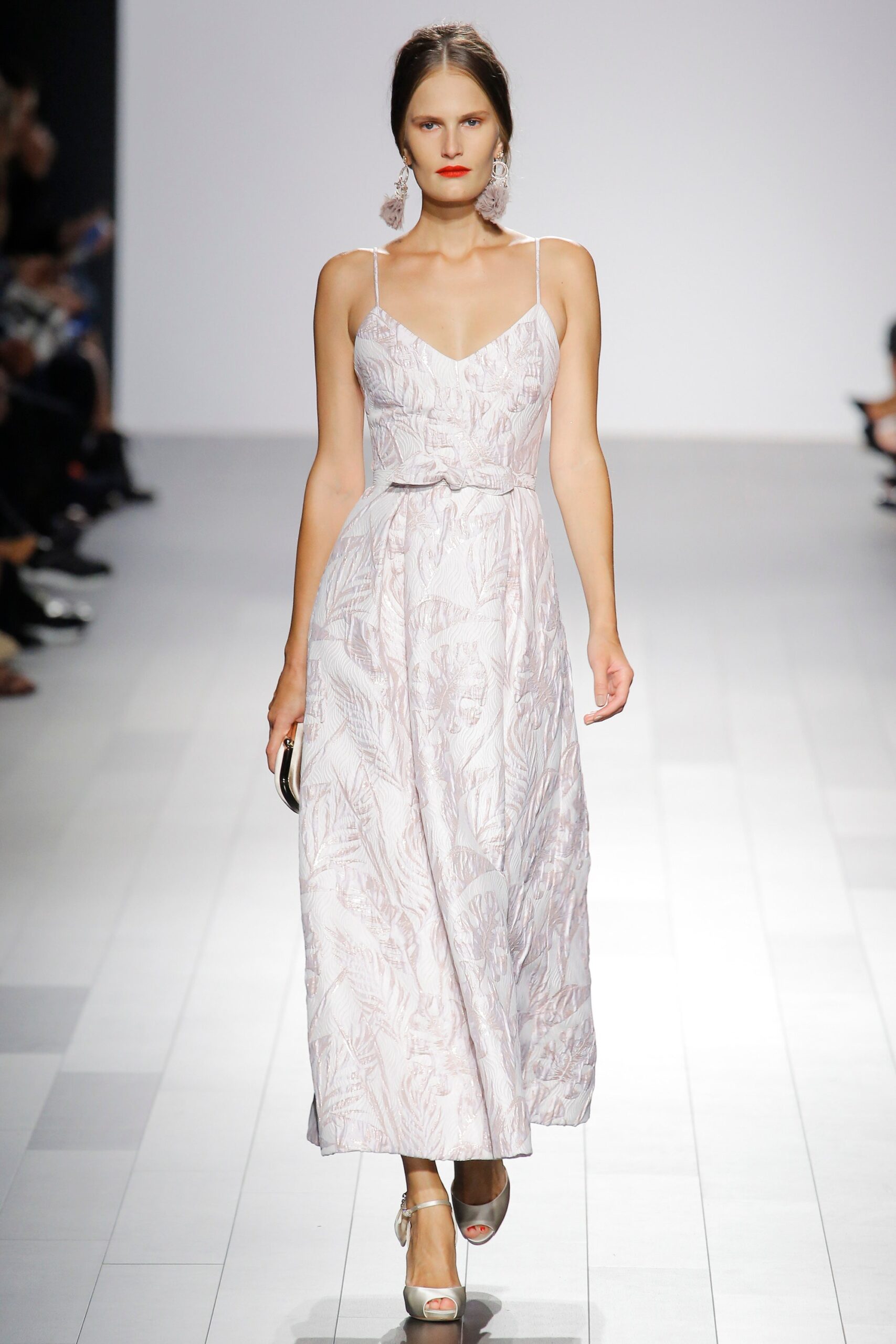 pink floral sleeveless dress