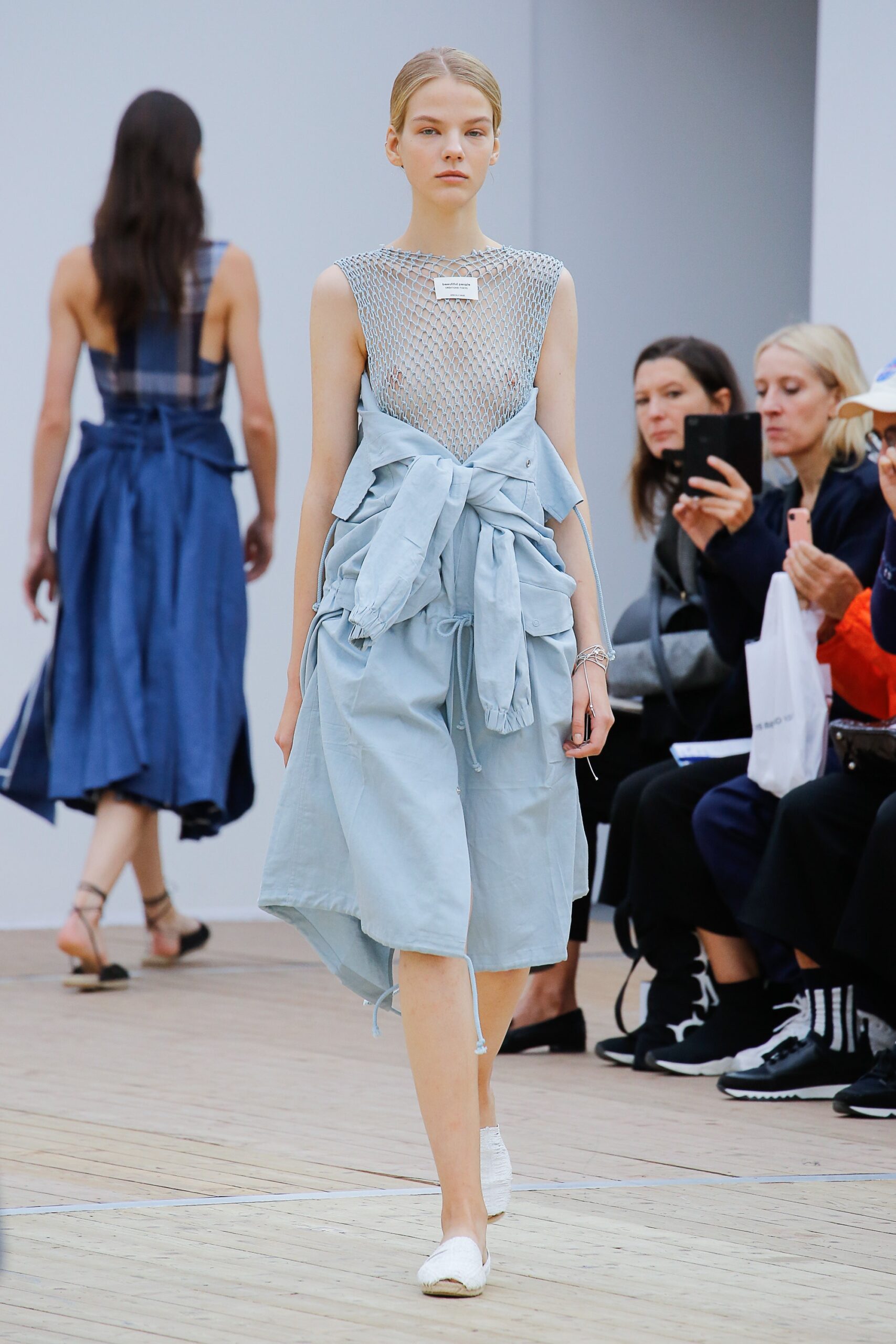 Beautiful People S/S 19 Look 208