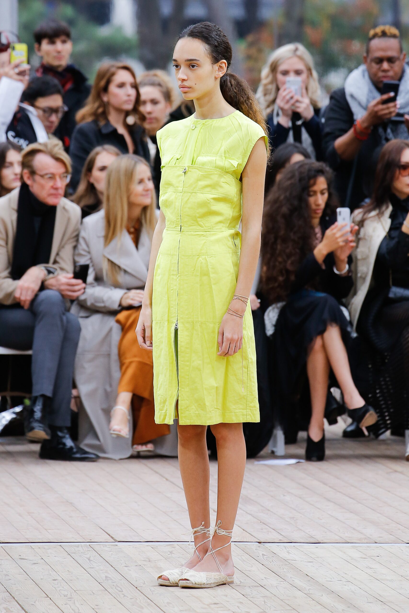 Beautiful People S/S 19 Look 289