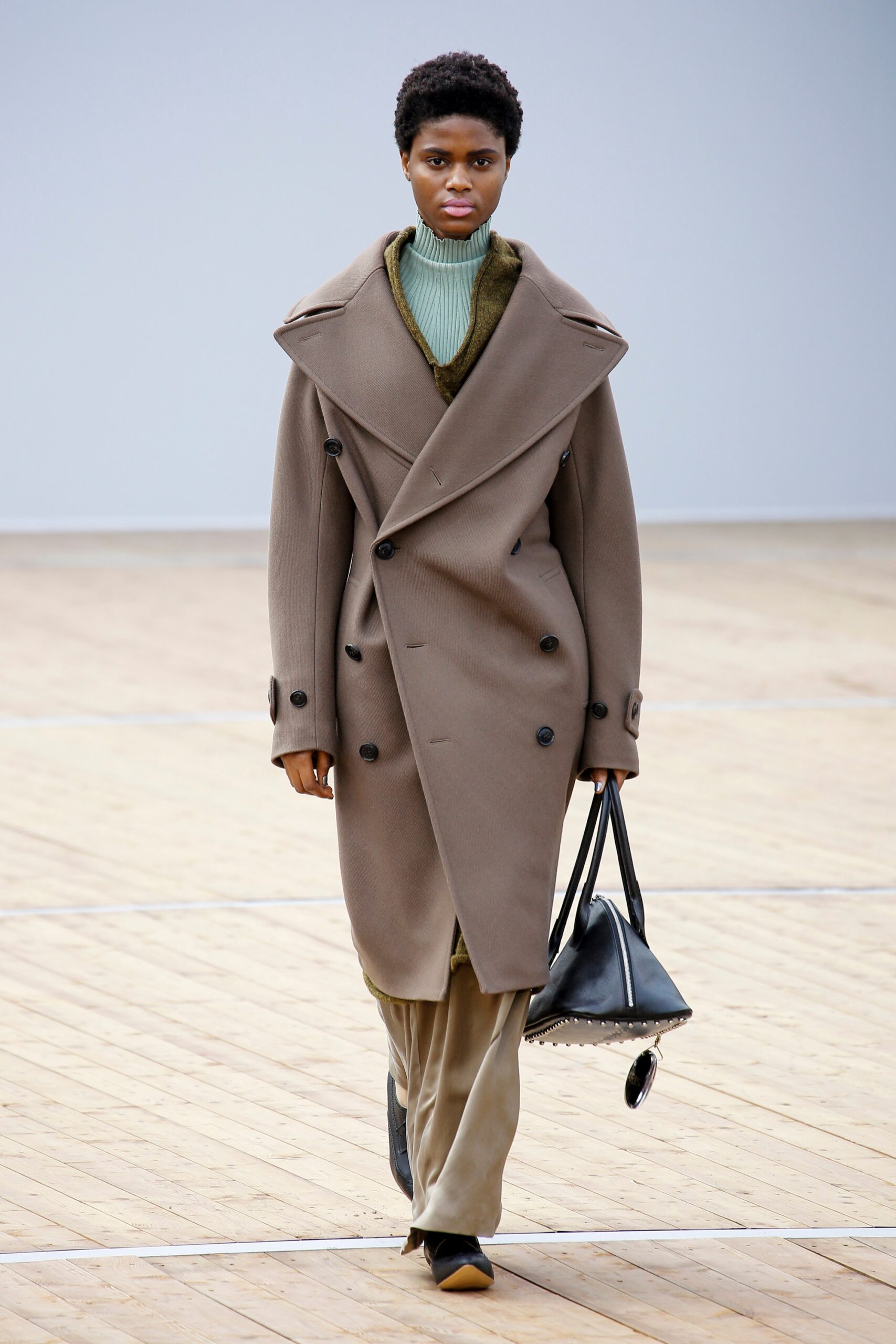 Beautiful People F/W 18 Look 194