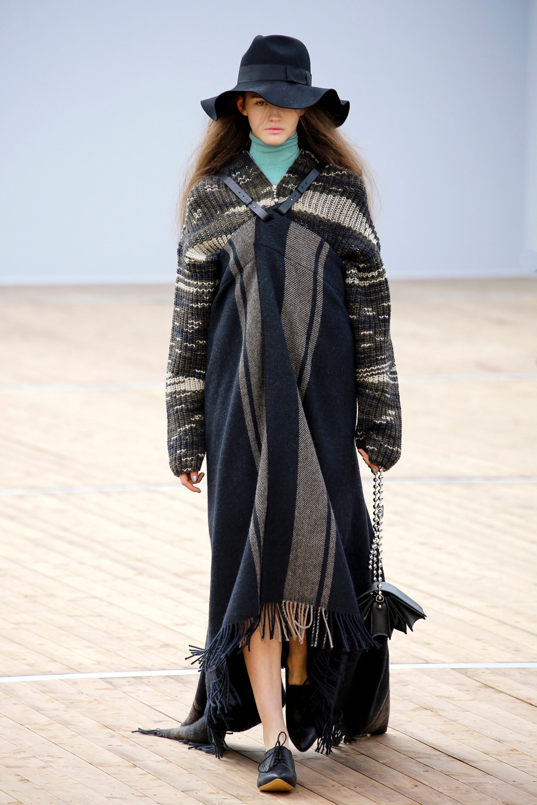 Beautiful People F/W 18 Look 200