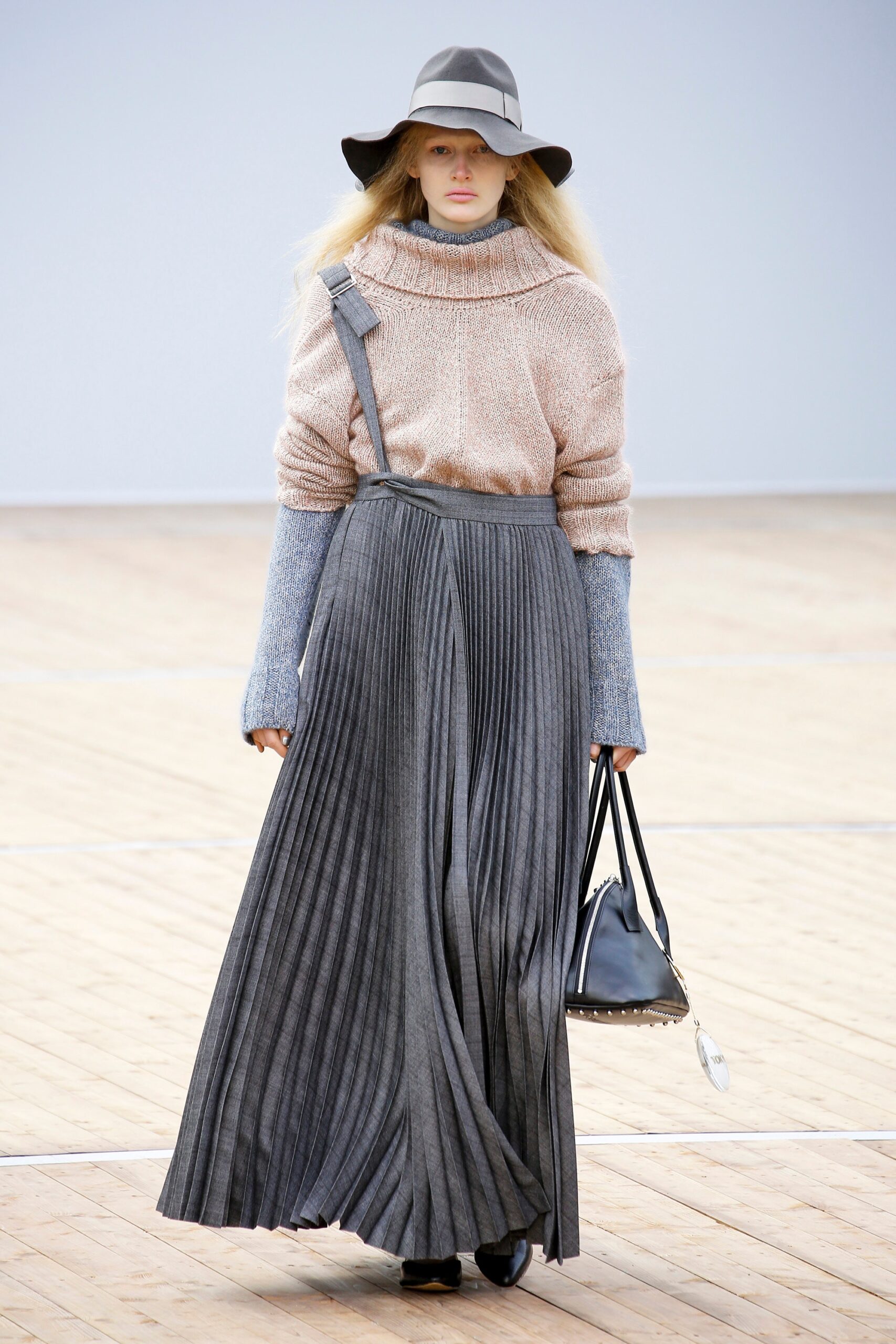 Beautiful People F/W 18 Look 218