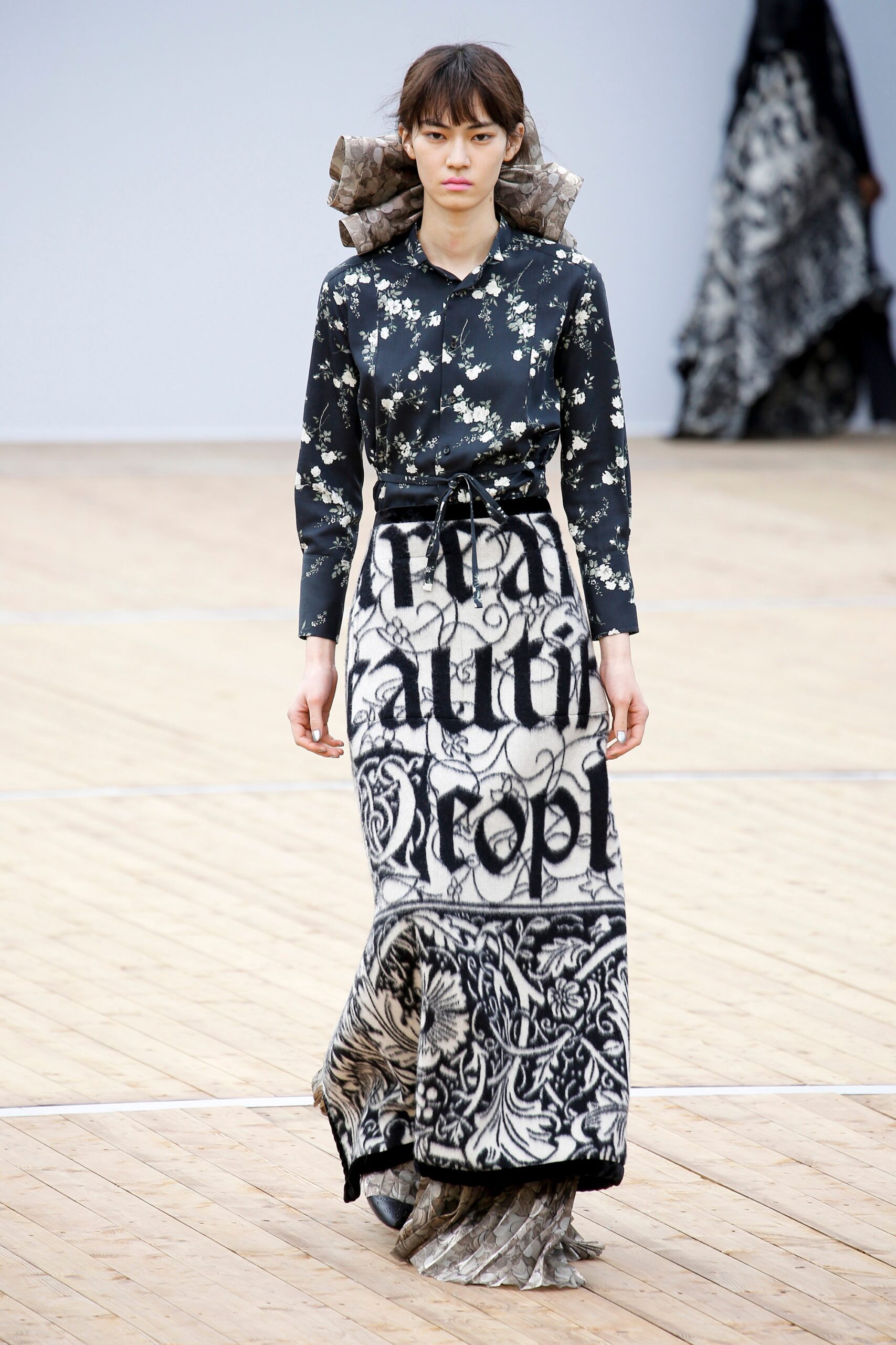 Beautiful People F/W 18 Look 271
