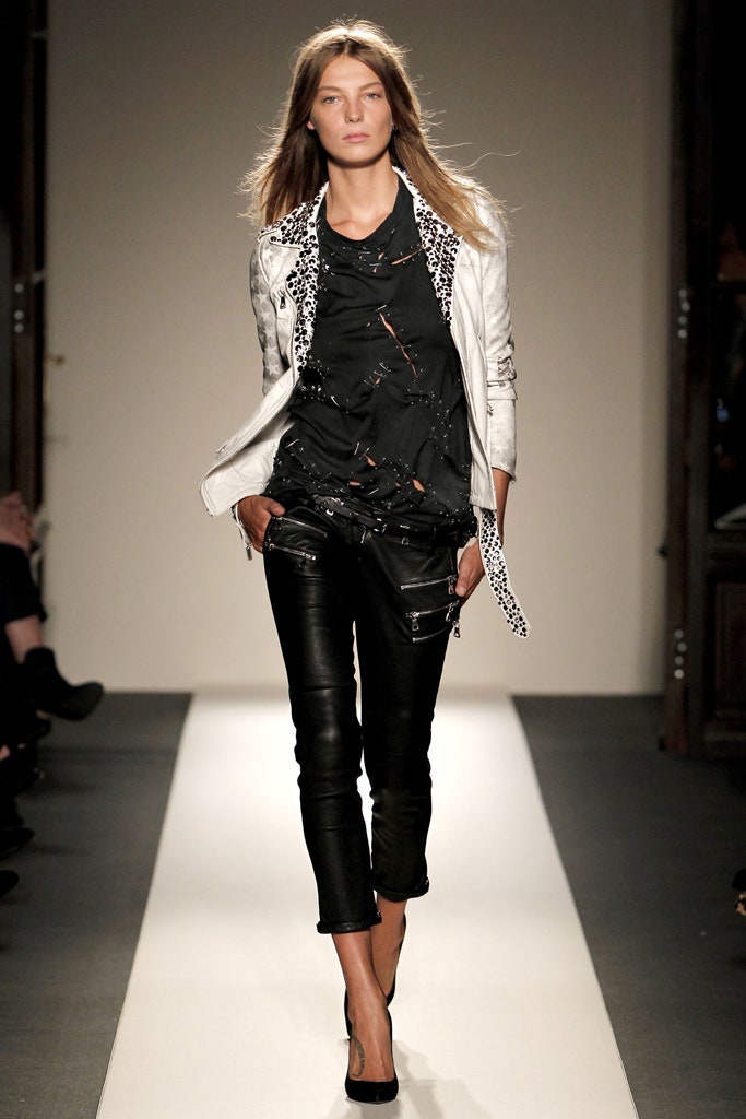 white silk long-sleeve collared tailored buttoned color-blocked blazer