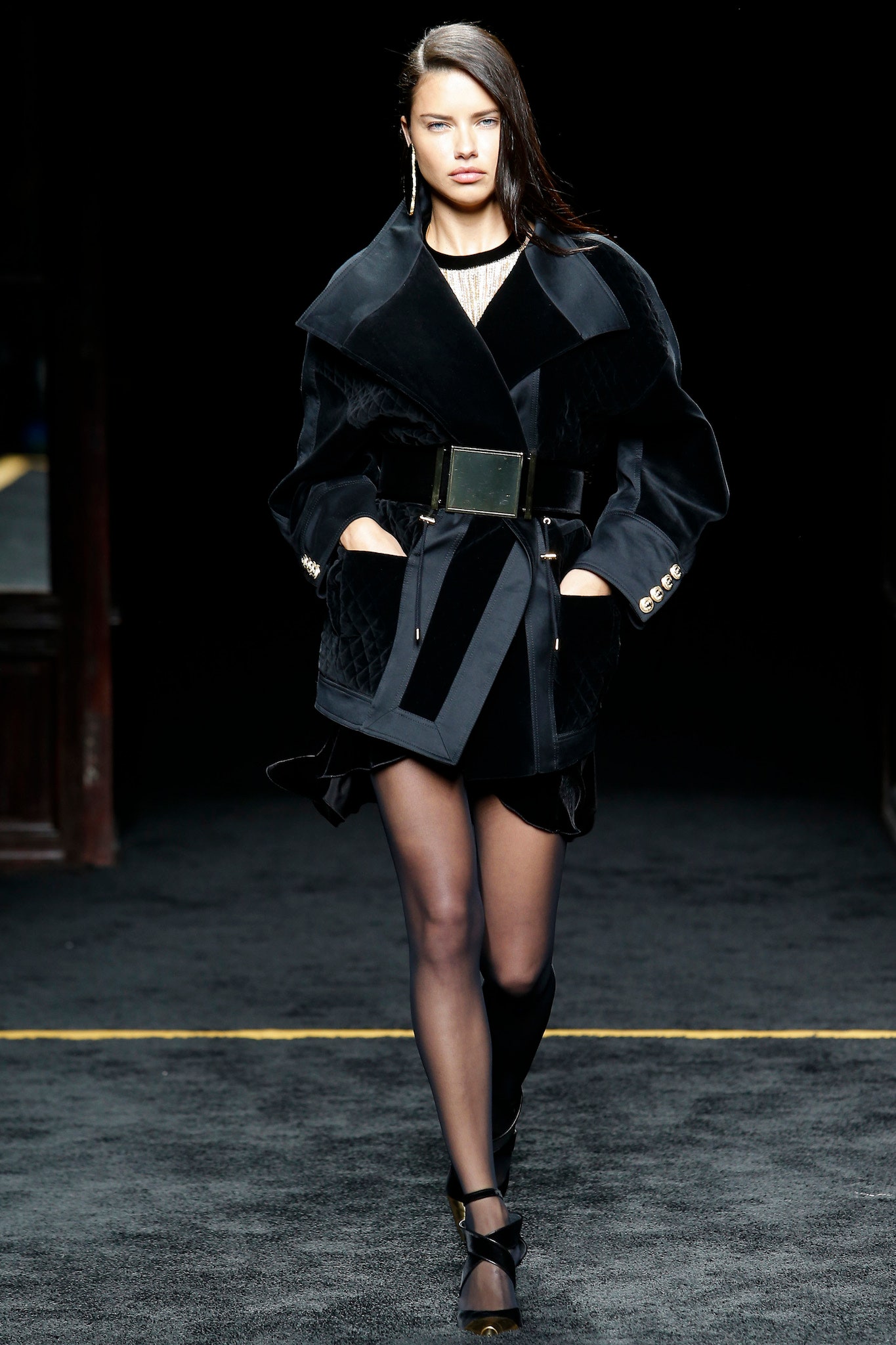 black velvet long-sleeve collared oversized belted quilted coat