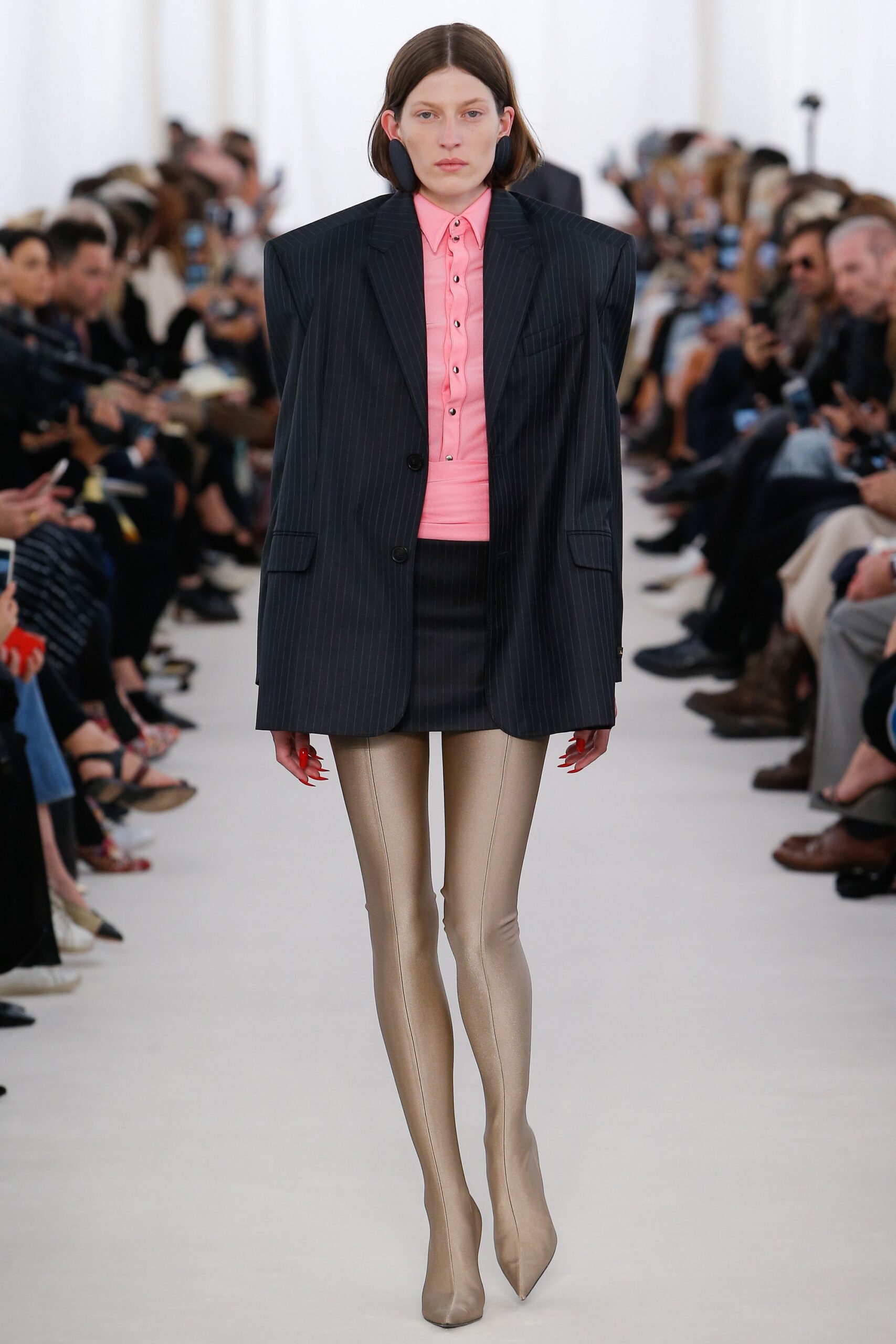 oversized black blazer with pink shirt