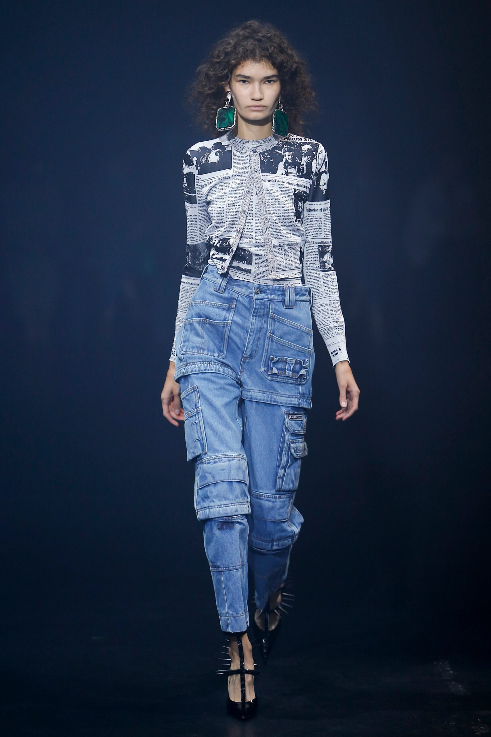 black and white printed top with relaxed denim pants