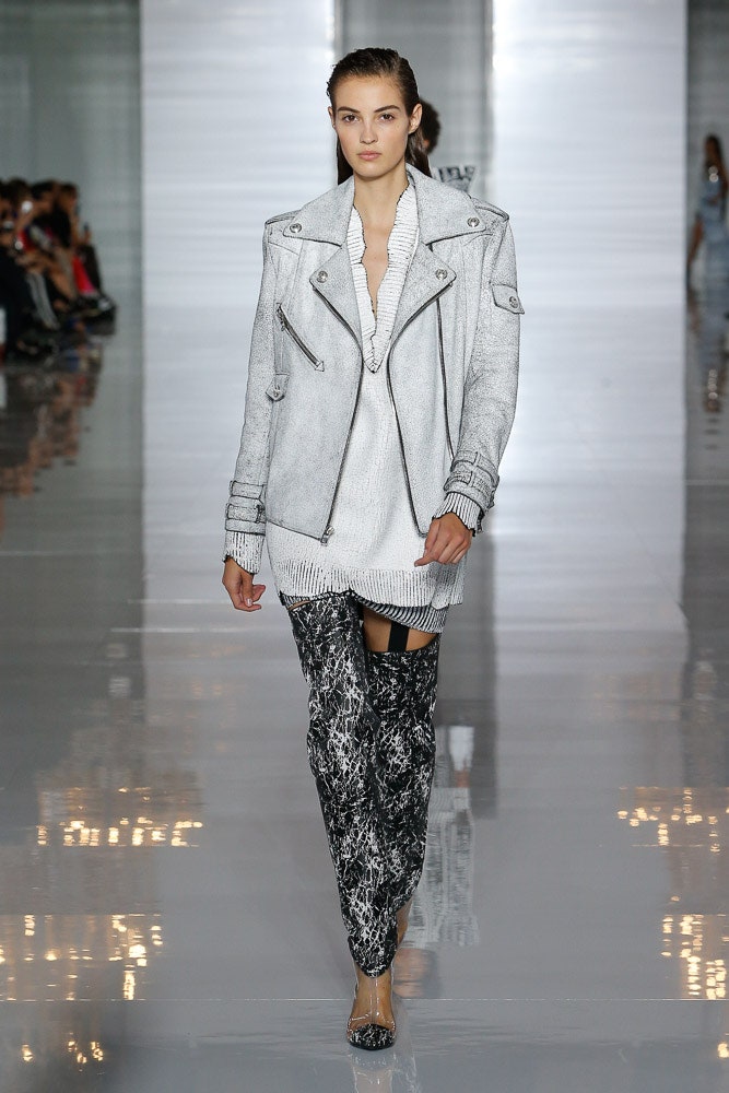 gray denim long-sleeve collared oversized zippered jacket