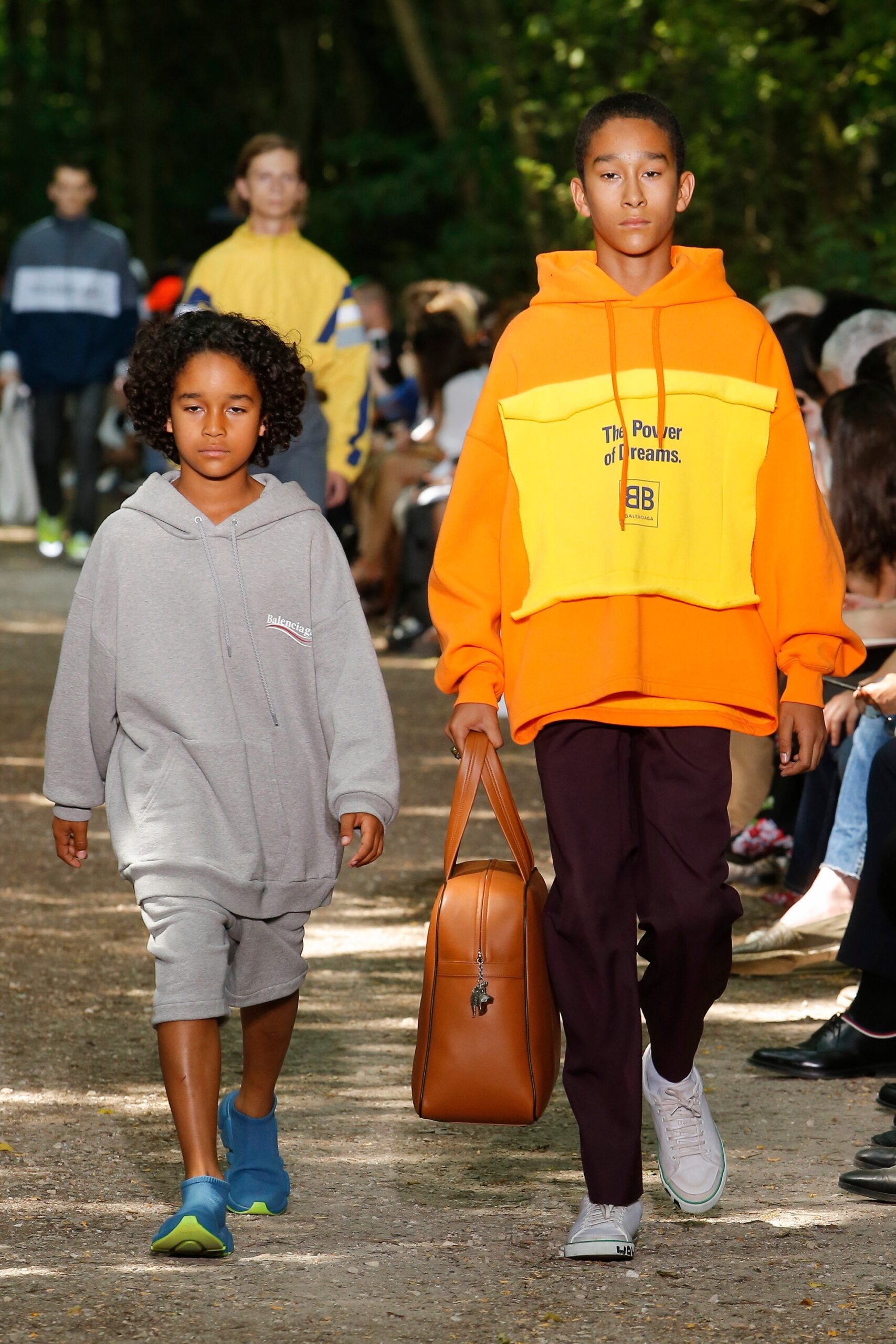 Balenciaga S/S 18 Menswear Look 538
