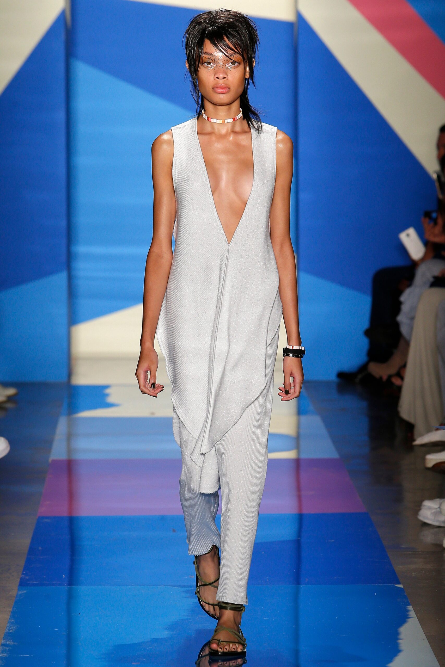 gray fitted sleeveless jumpsuit