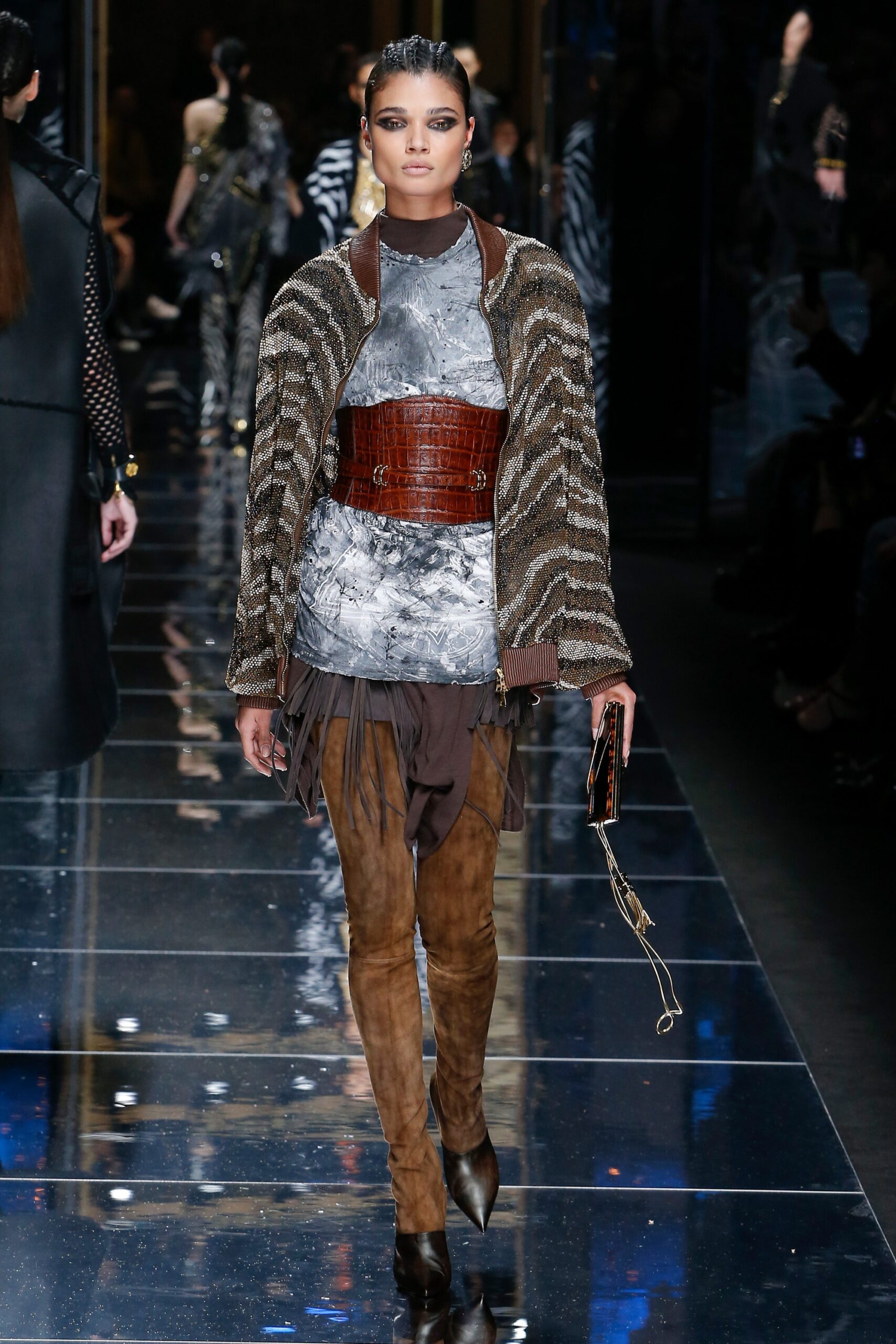 gray silk fitted top with brown leather skirt