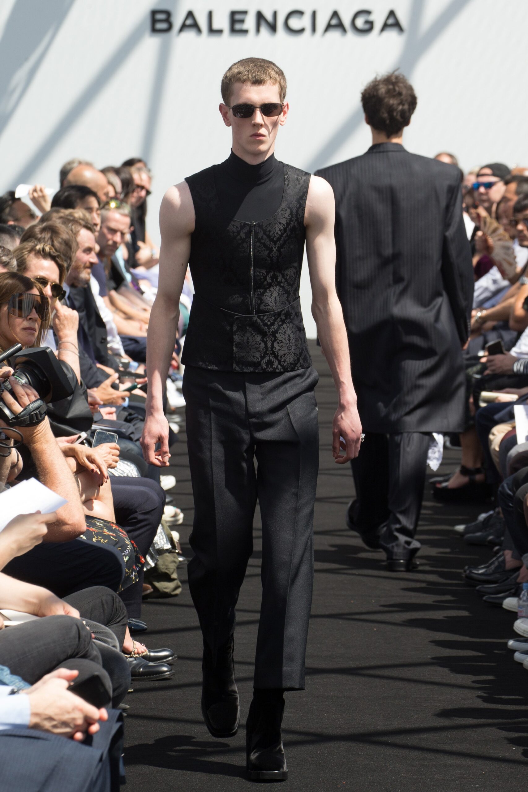 black silk sleeveless high-neck fitted embroidered vest