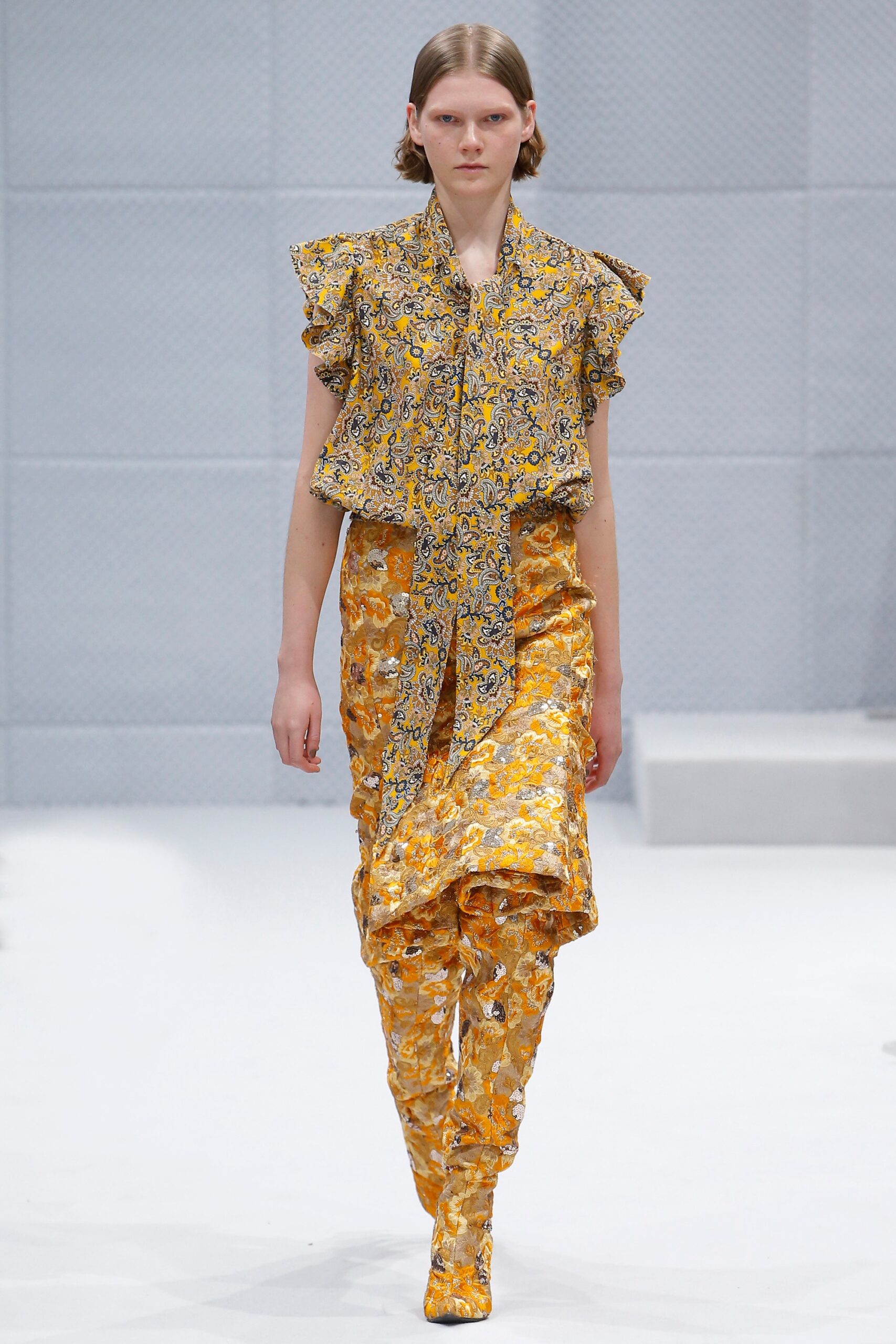 yellow silk sleeveless collared fitted ruffled top