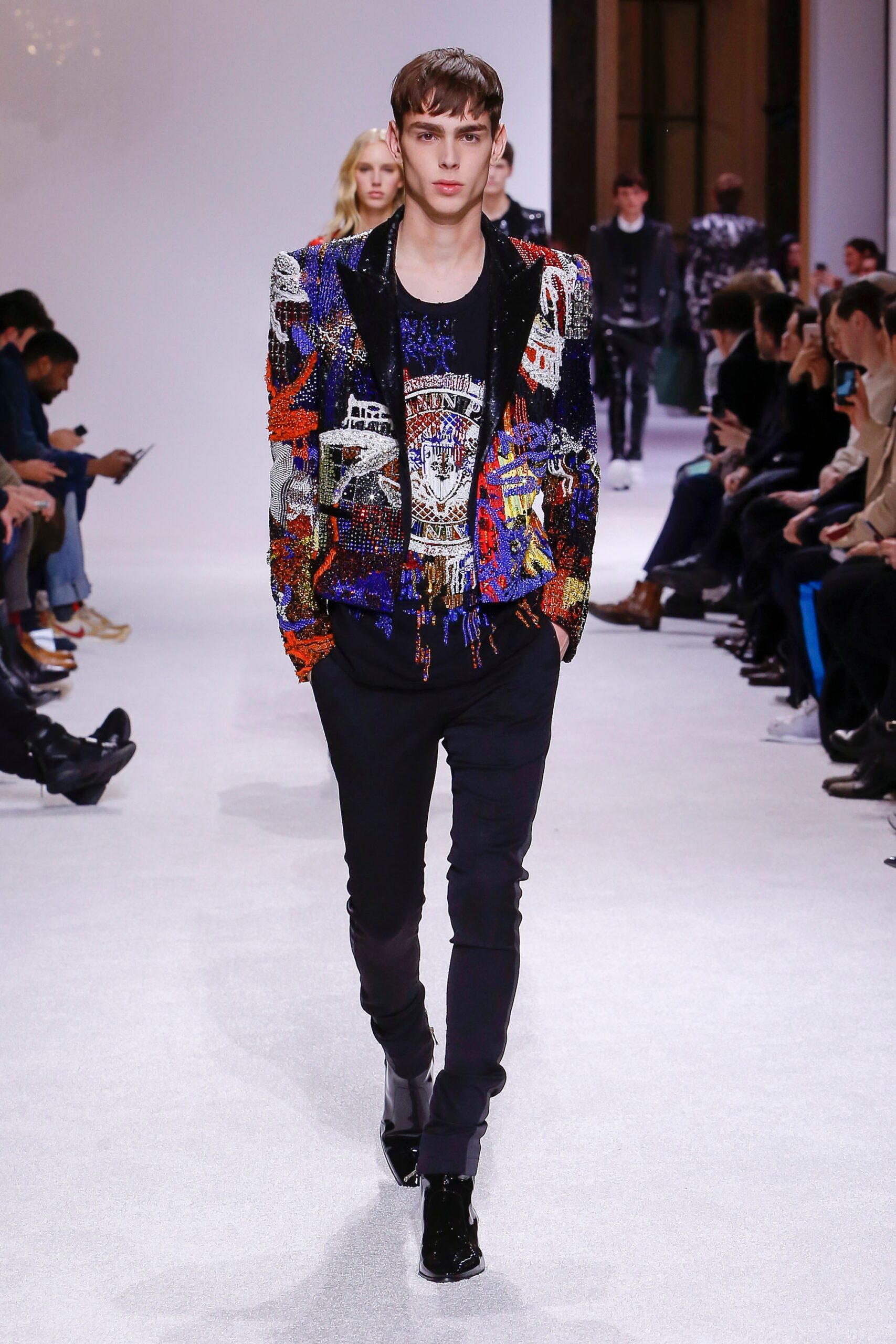 multi sequin long-sleeve collared fitted buttoned shiny jacket