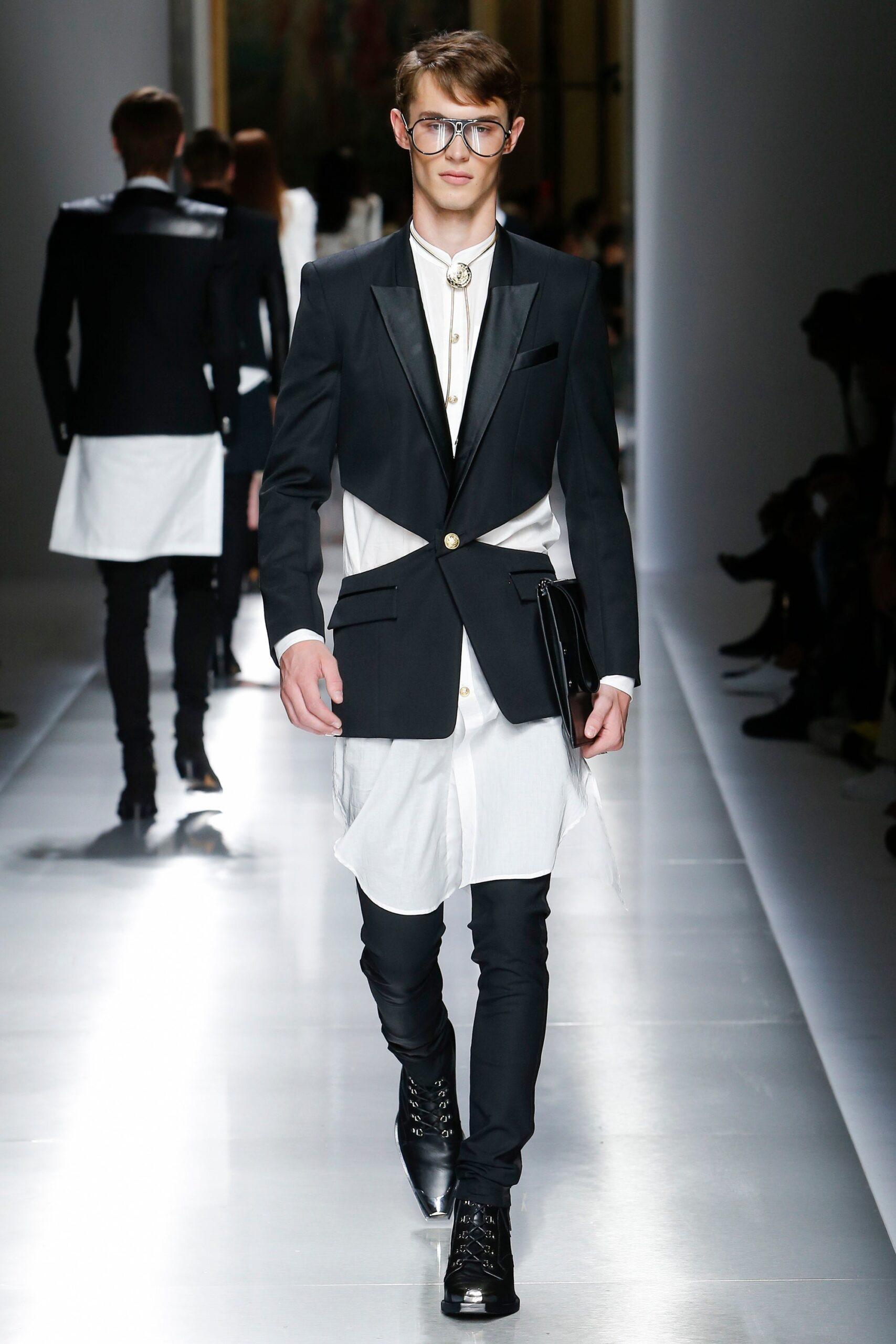 black tailored blazer with white shirt