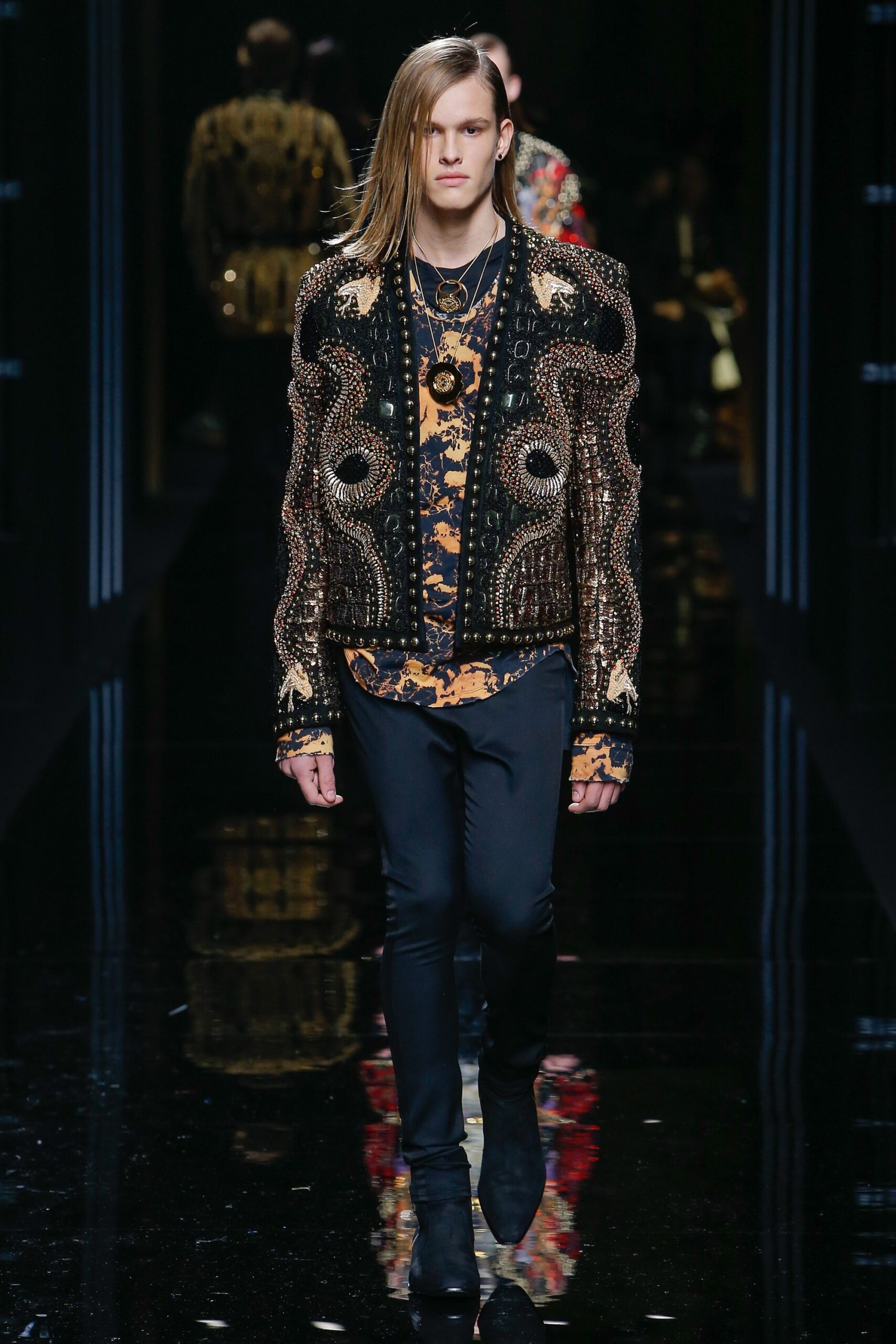 black silk long-sleeve collared fitted embroidered zippered jacket