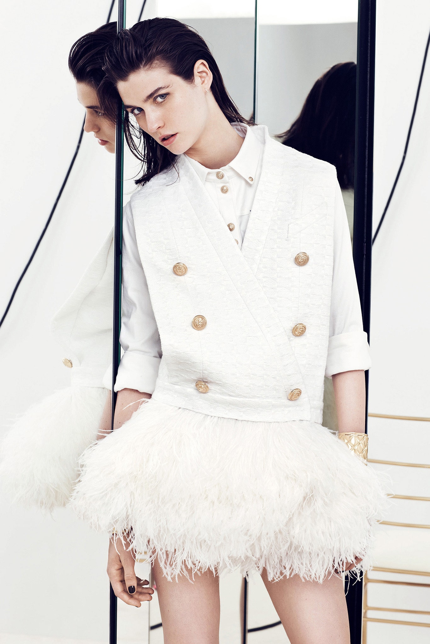 white feather fitted tiered textured mini skirt