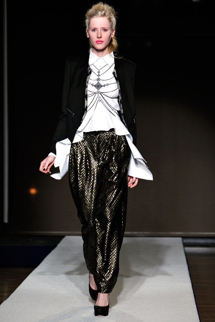 Bensoni F/W 11 Look 137