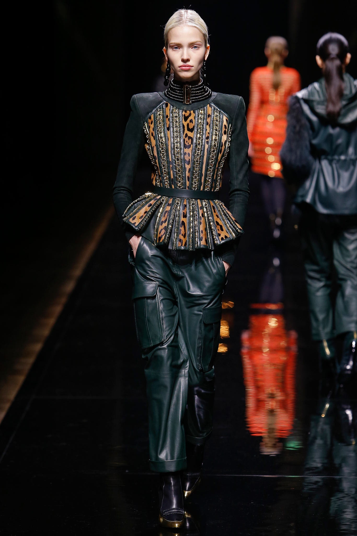 green leather long-sleeve high-neck fitted pleated embroidered jacket