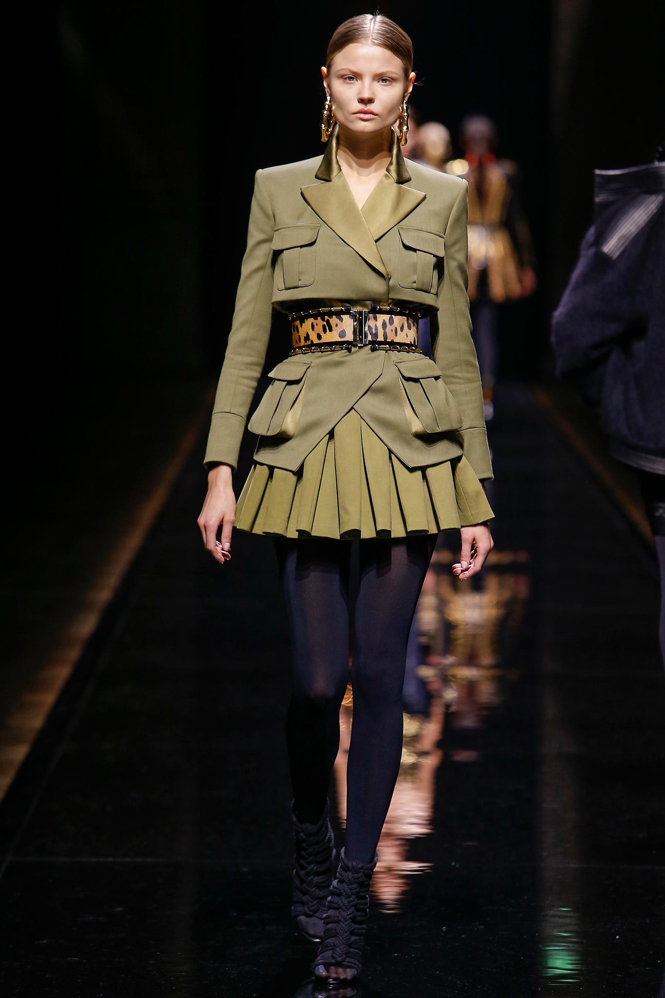 green cotton long-sleeve collared fitted pleated belted dress