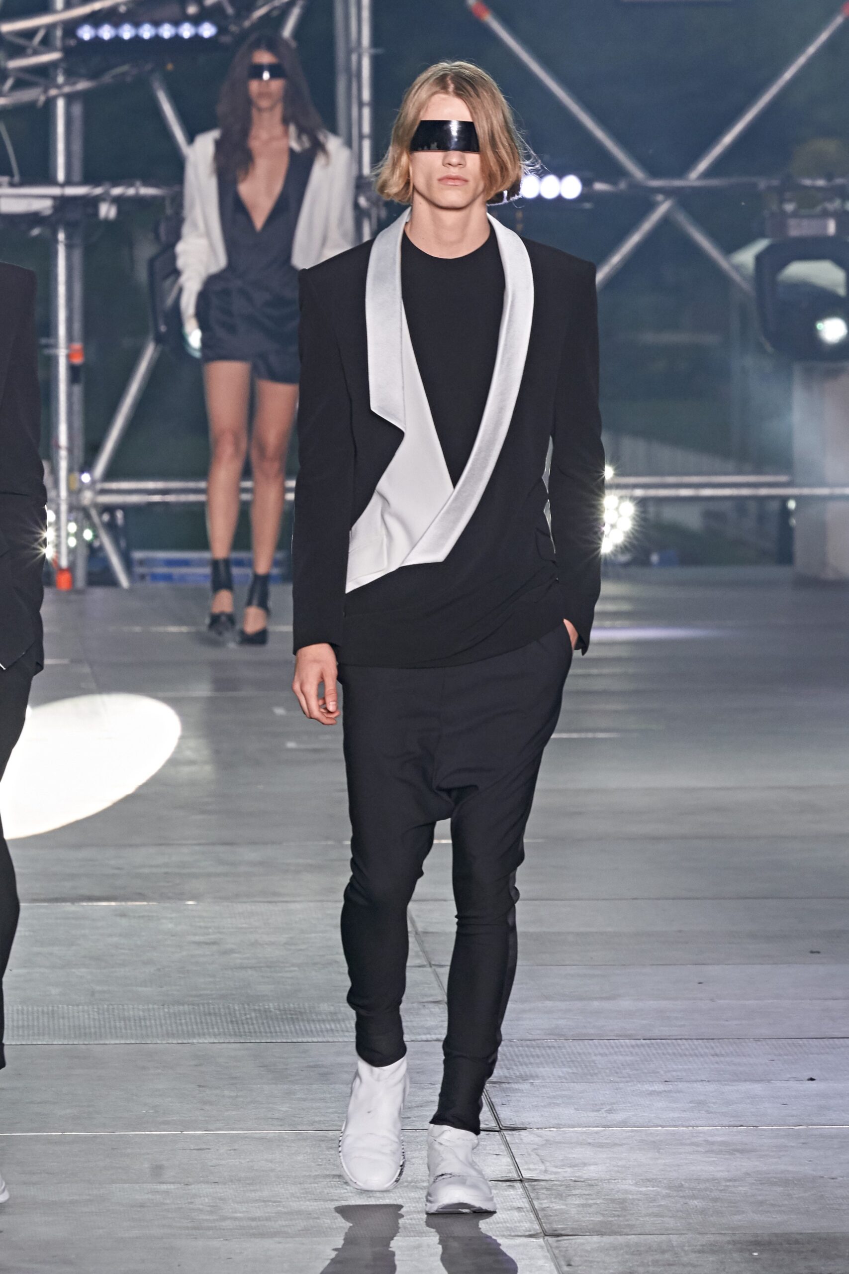 black and white tailored blazer