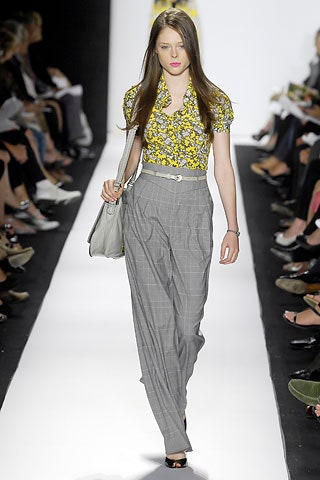 floral top and gray pants