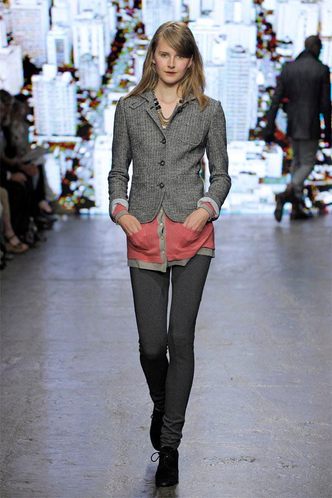 gray tweed blazer with pink top