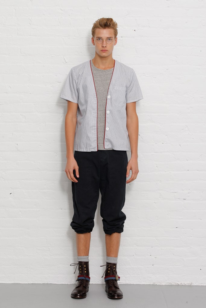 relaxed white and blue shirt with black cropped pants