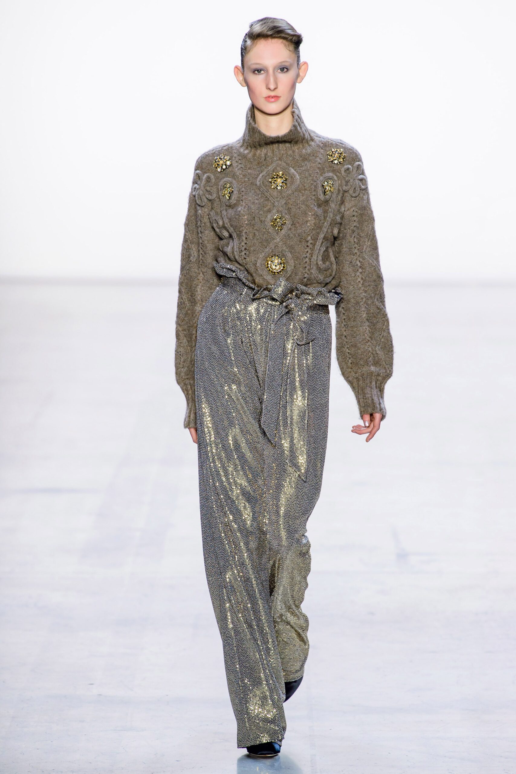 gray silk fitted wide-leg belted shiny pants
