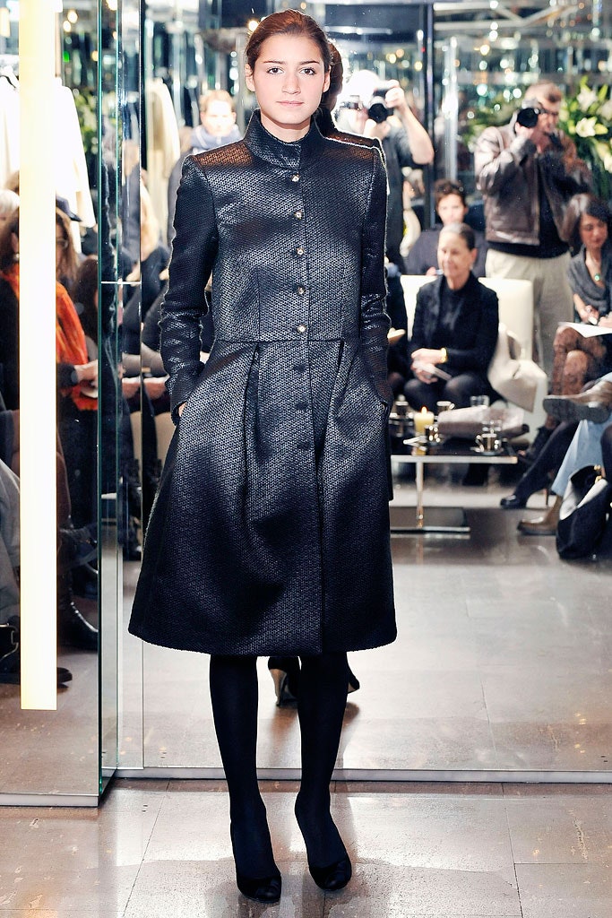 fitted black wool coat